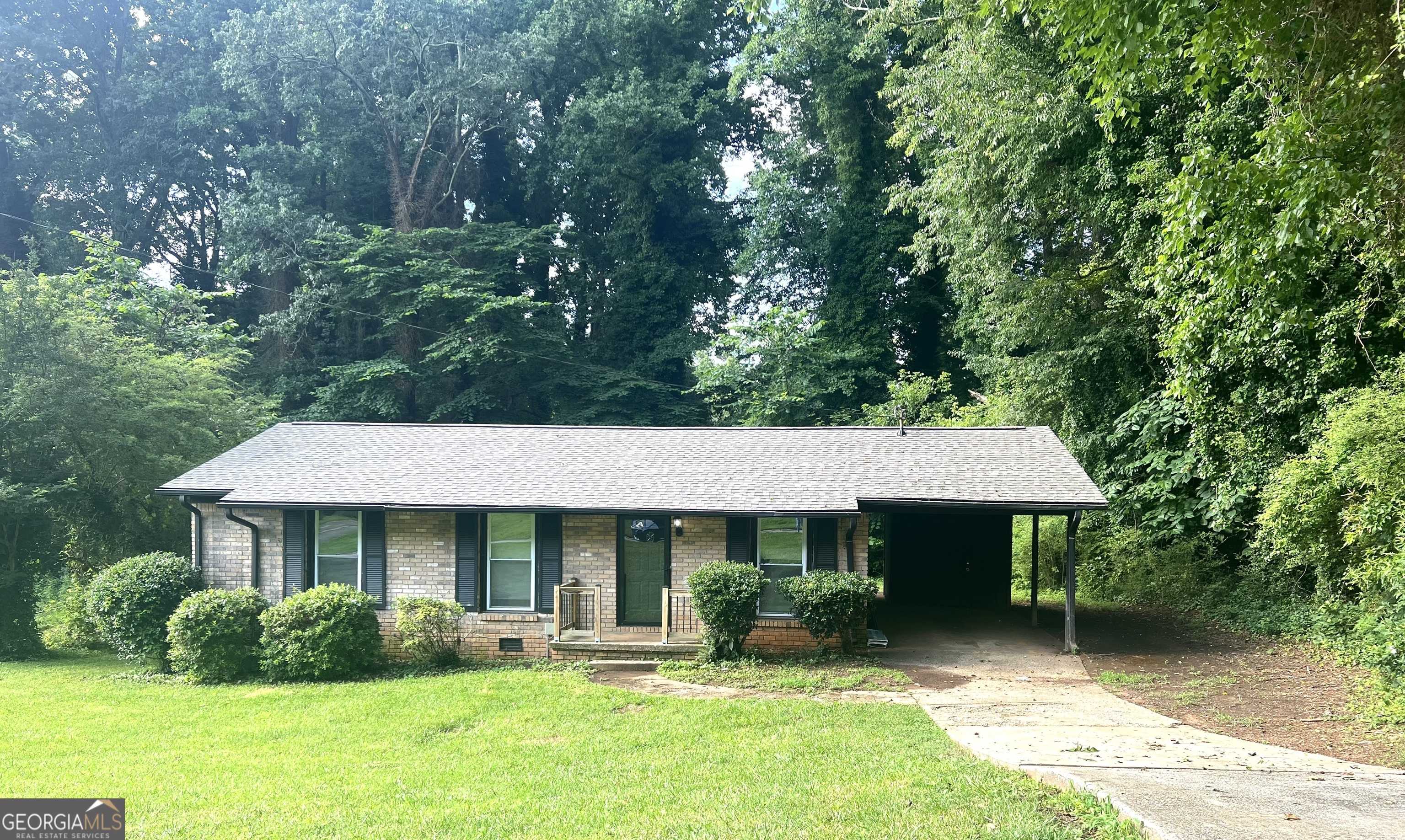 Mableton, GA 30126,341 Pineland RD SW