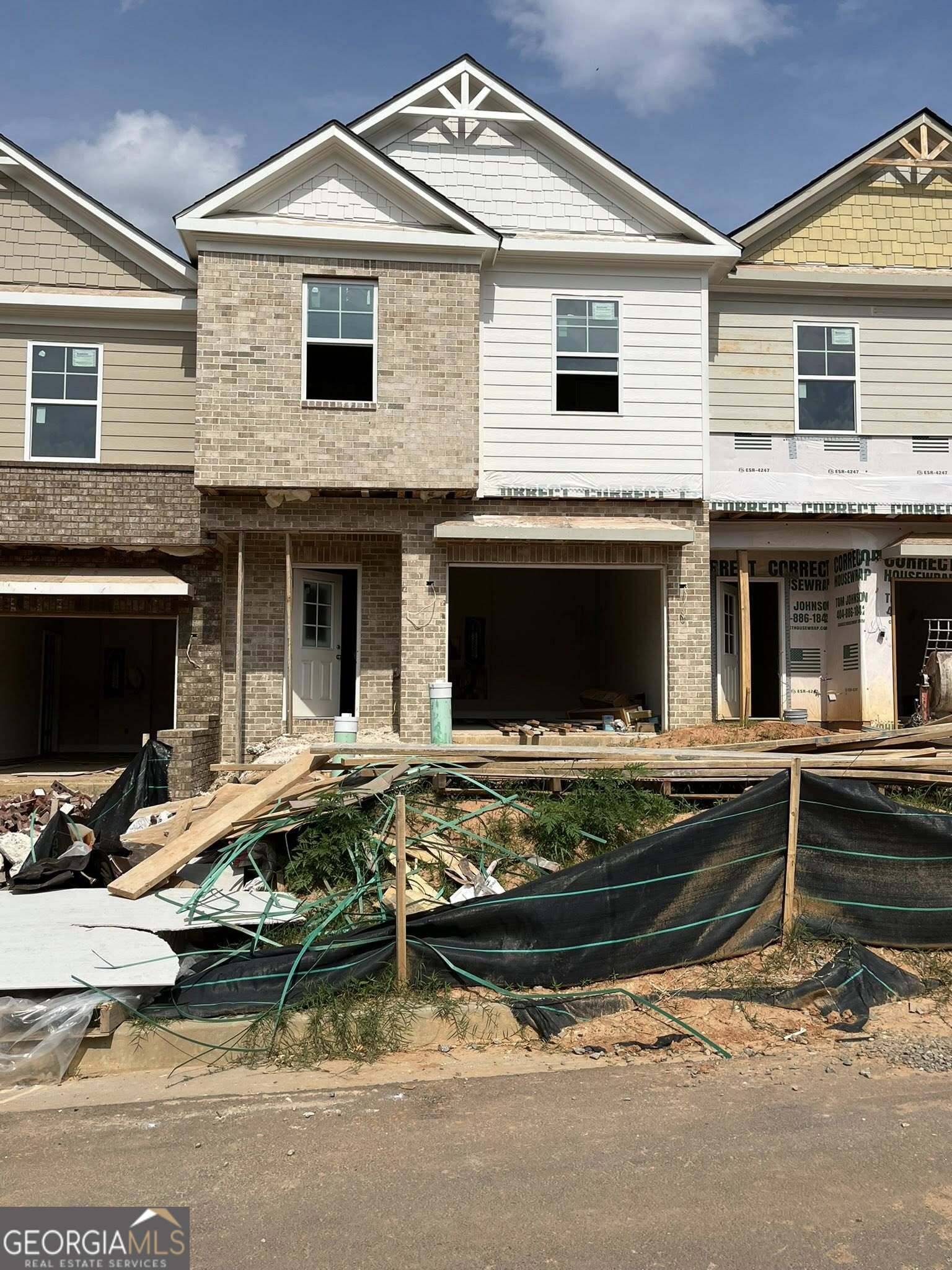 Hoschton, GA 30548,45 Creekside Commons DR