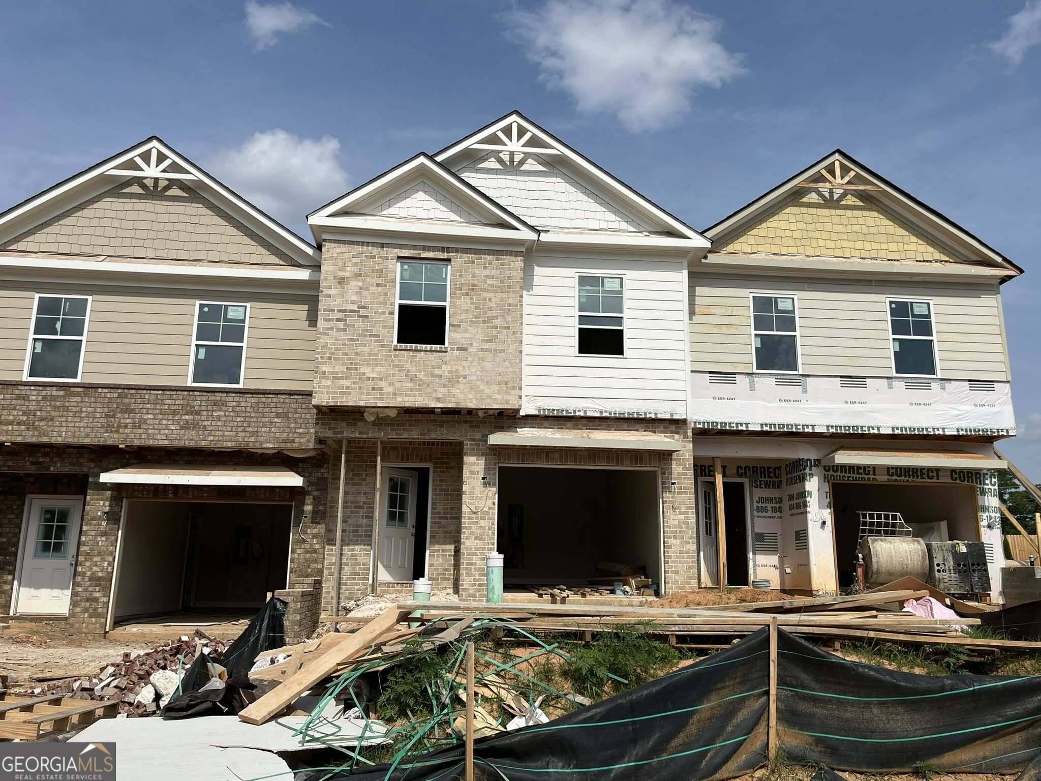 Hoschton, GA 30548,45 Creekside Commons DR