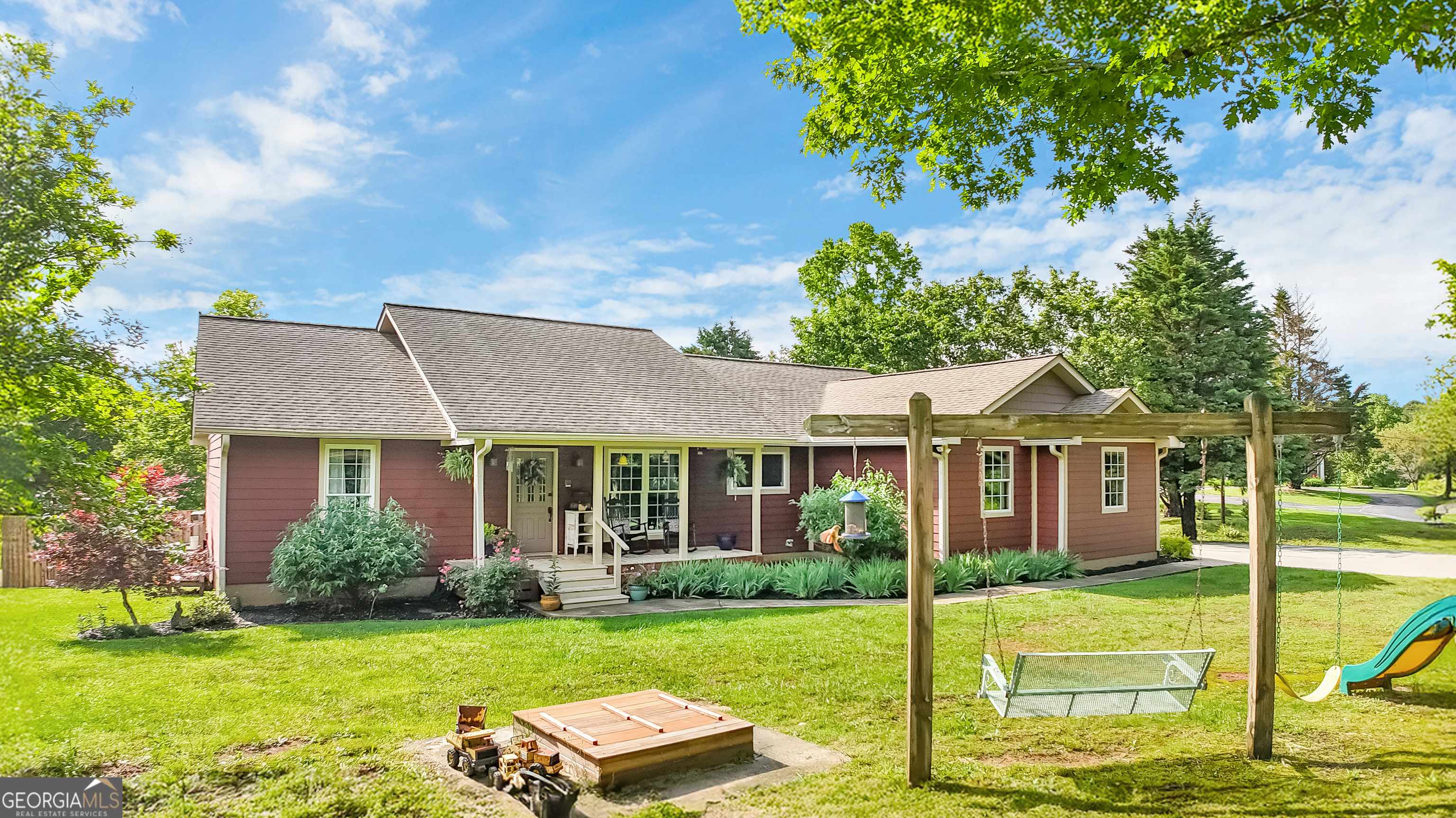 Clarkesville, GA 30523,739 Rockford Creek RD