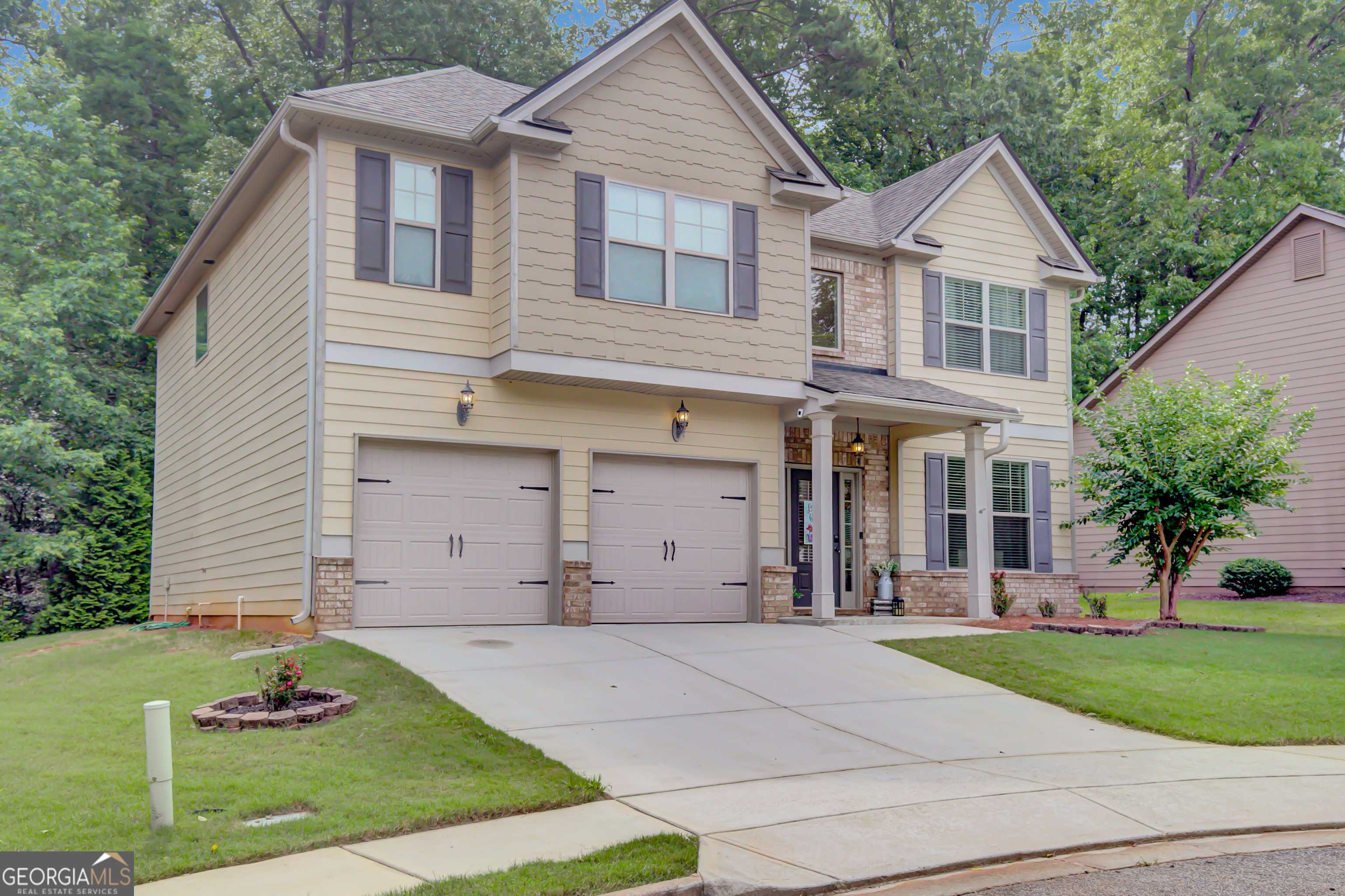 Newnan, GA 30265,108 Village PL