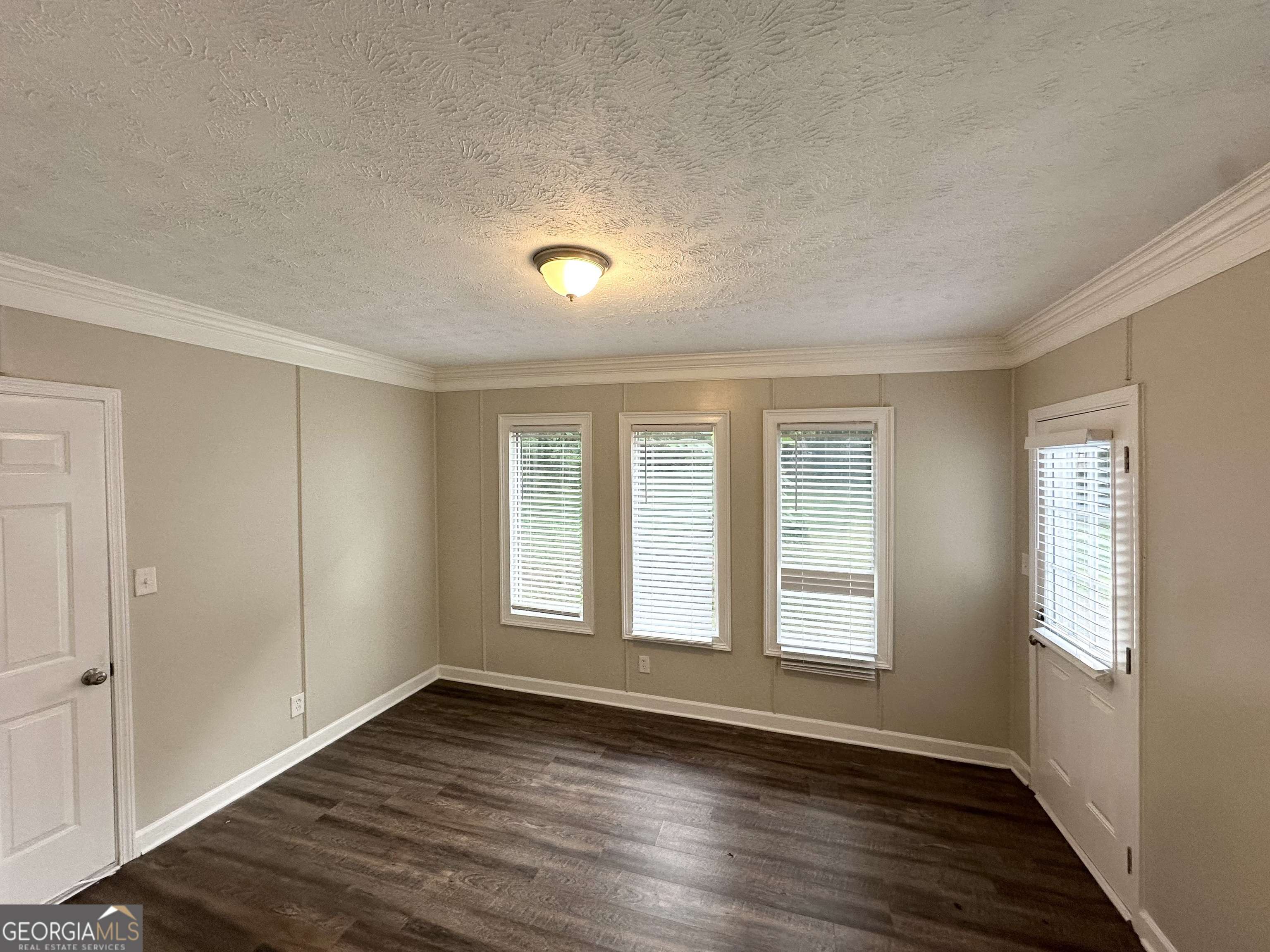 Douglasville, GA 30135,5670 Bob White LN