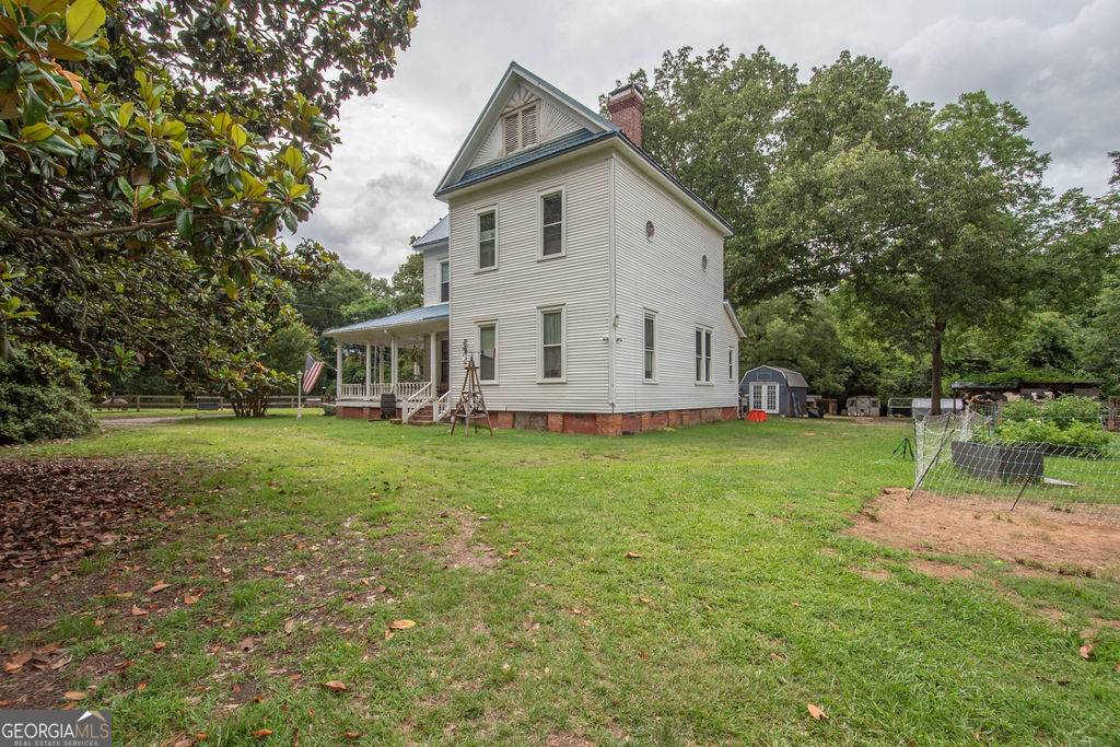 Luthersville, GA 30251,202 E Oak ST