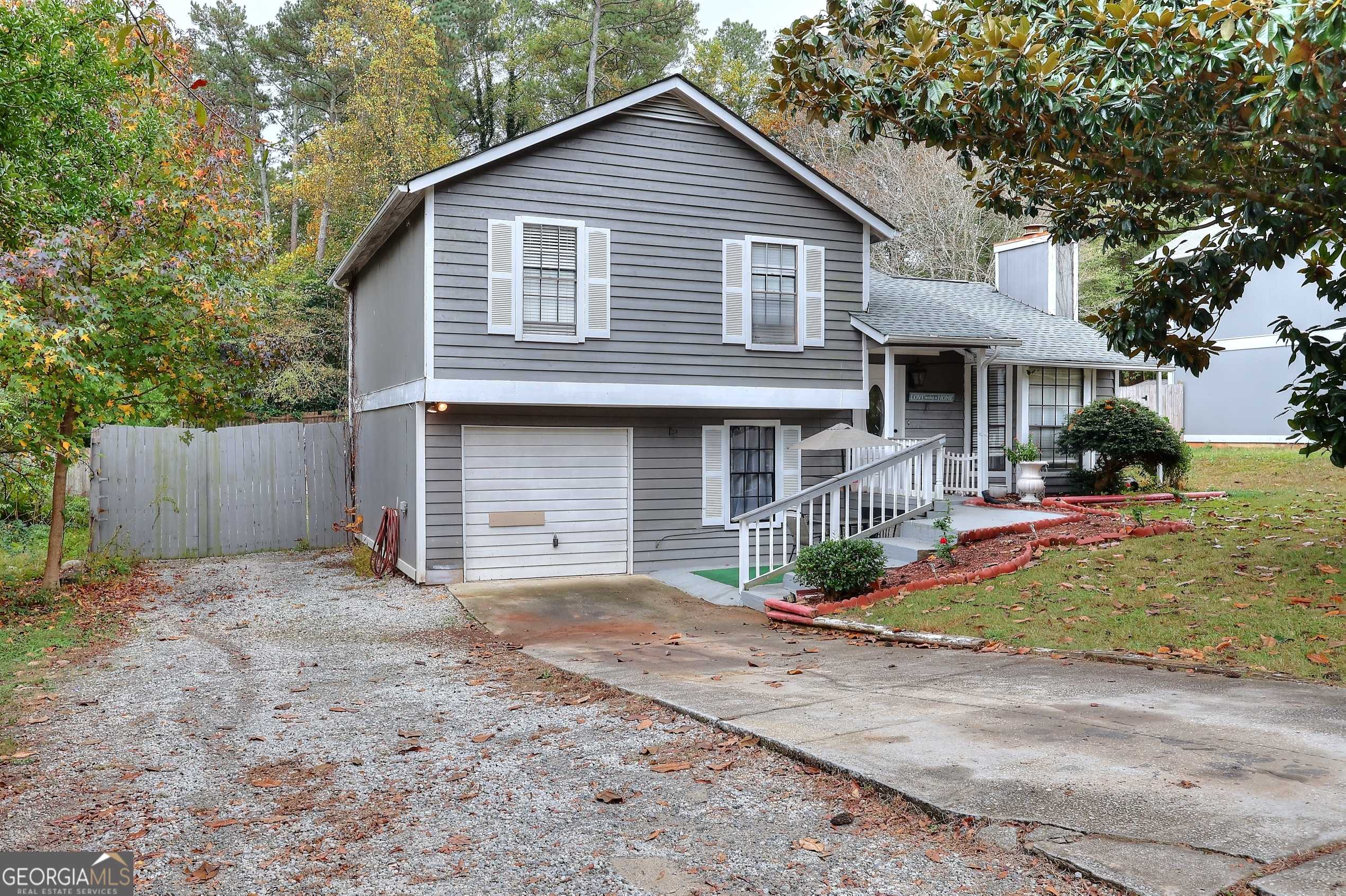 Snellville, GA 30039,2573 Mistletoe LN