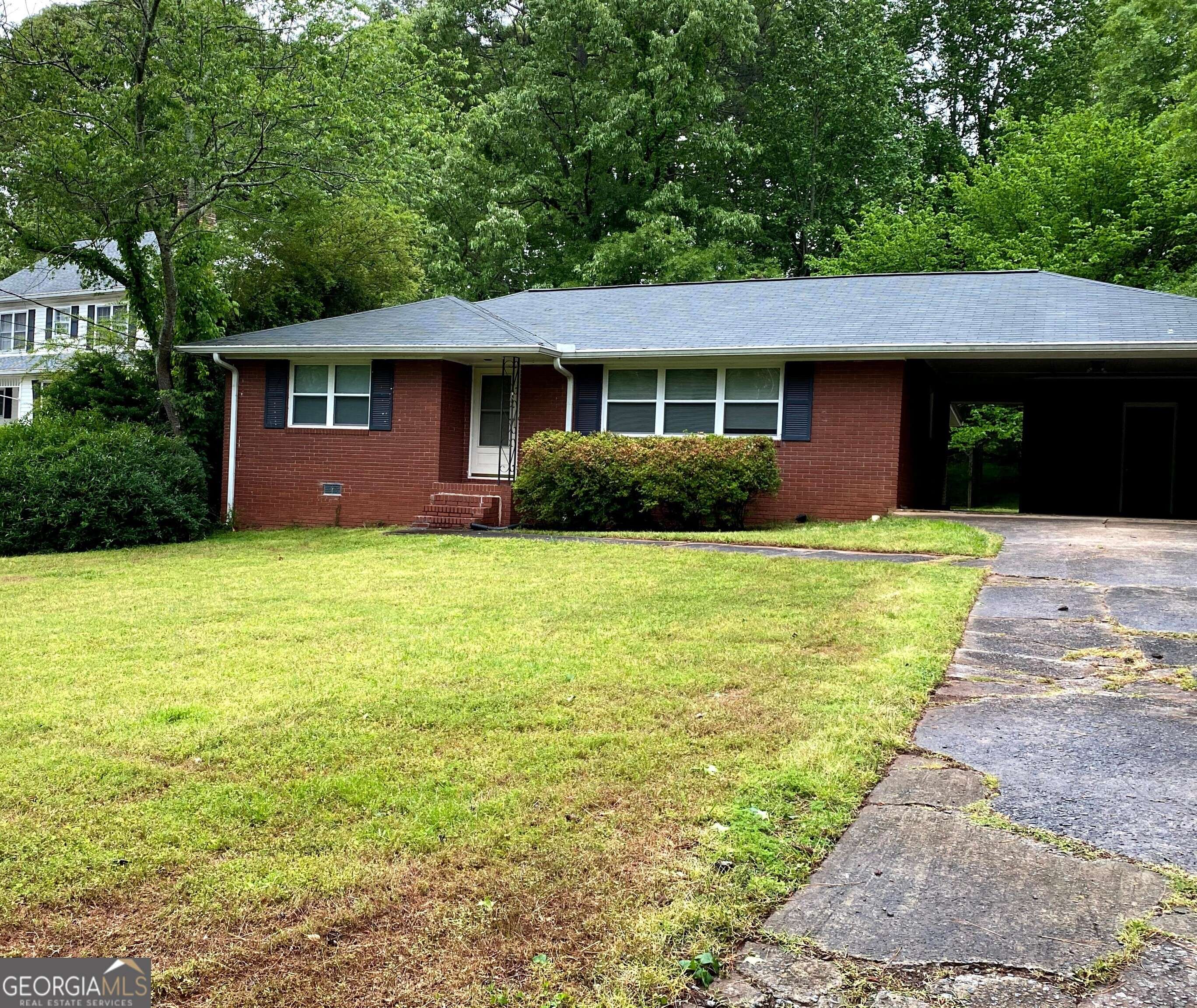 Marietta, GA 30064,452 Windsor DR SW