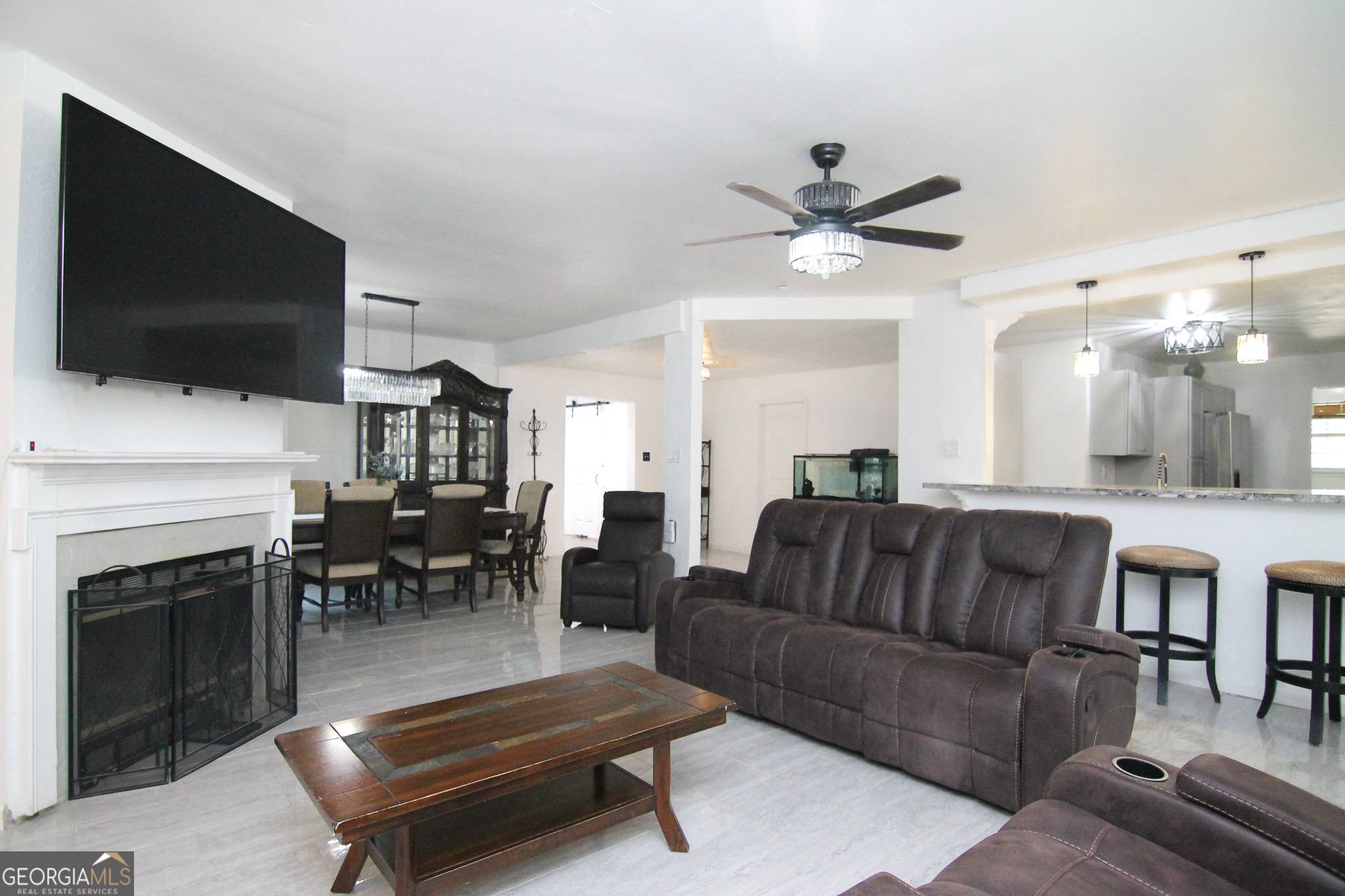 Byron, GA 31008,711 Main ST