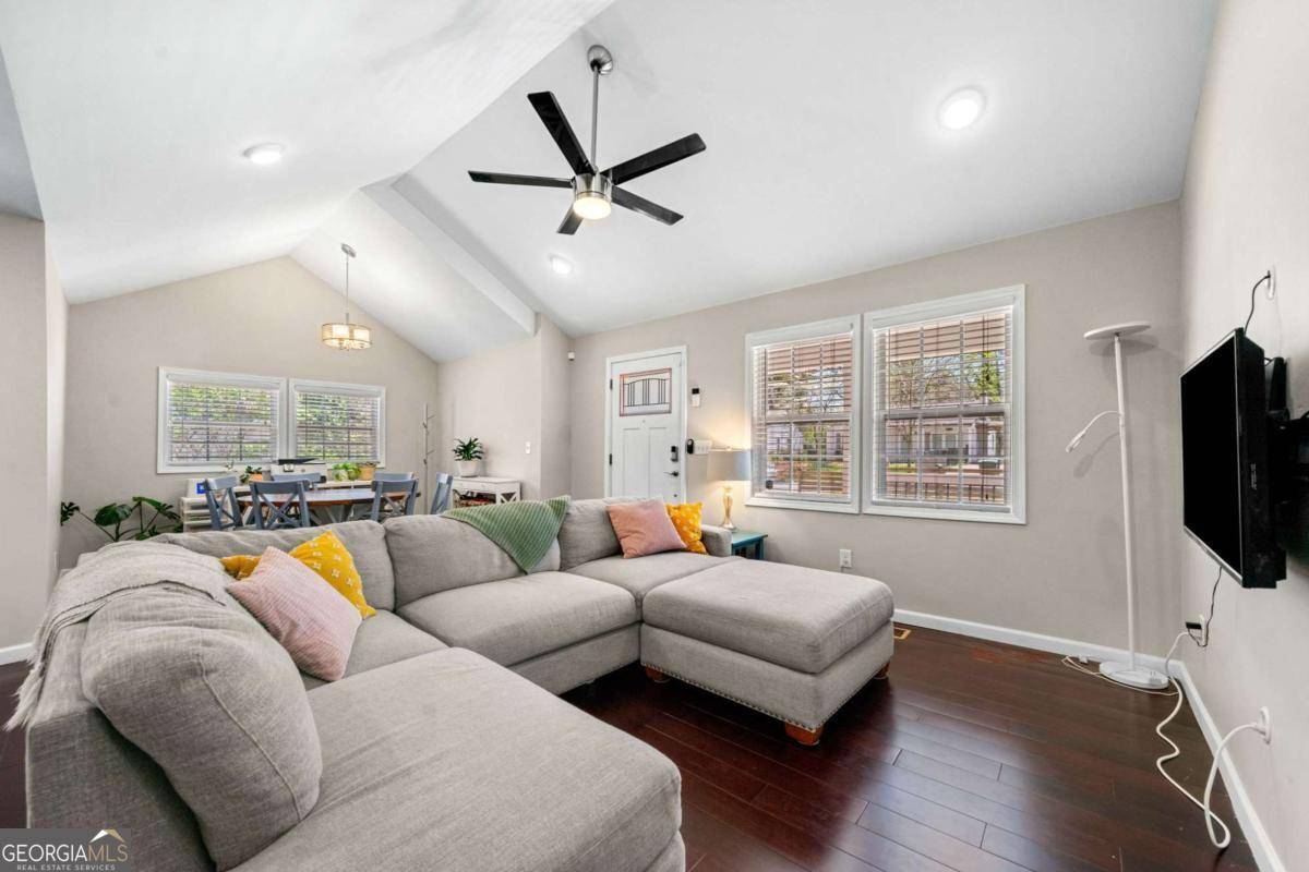 Atlanta, GA 30318,1947 Maywood PL NW