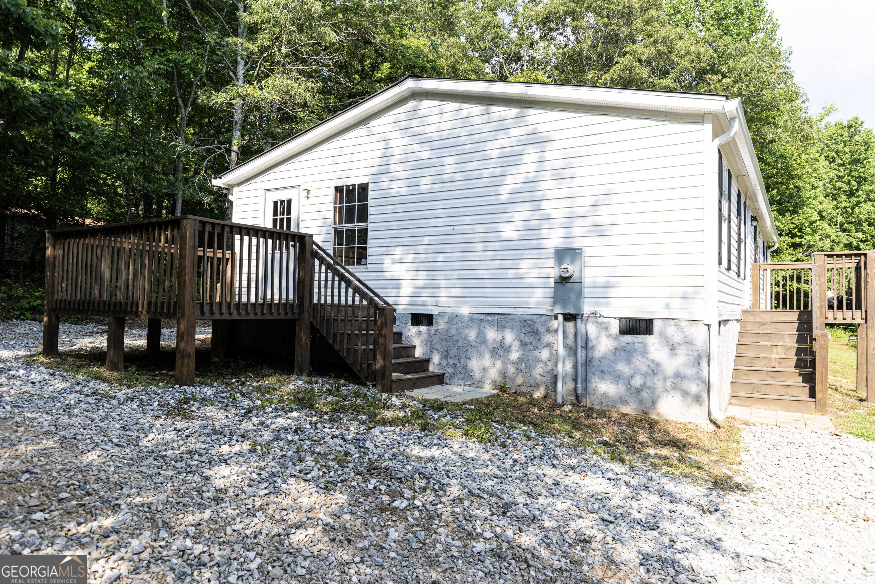 Cleveland, GA 30528,179 Autumnwood WAY