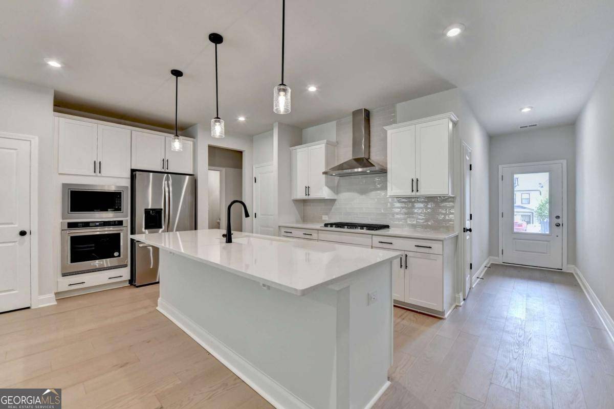 Duluth, GA 30097,202 Holsten LN