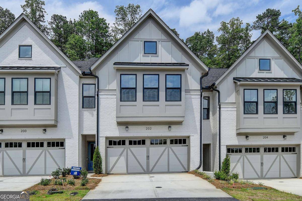 Duluth, GA 30097,202 Holsten LN