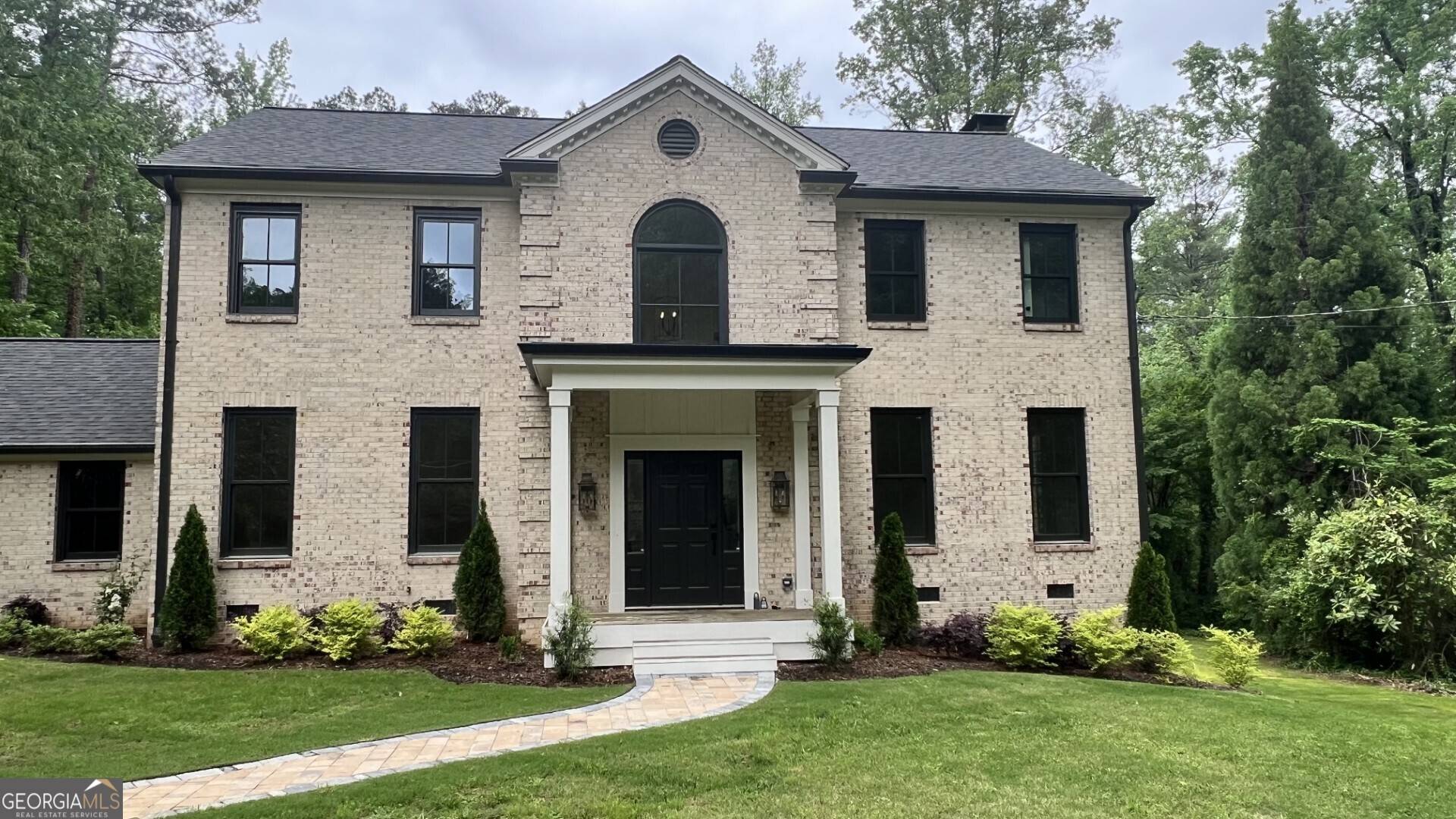 Atlanta, GA 30328,805 WESLEY OAK RD