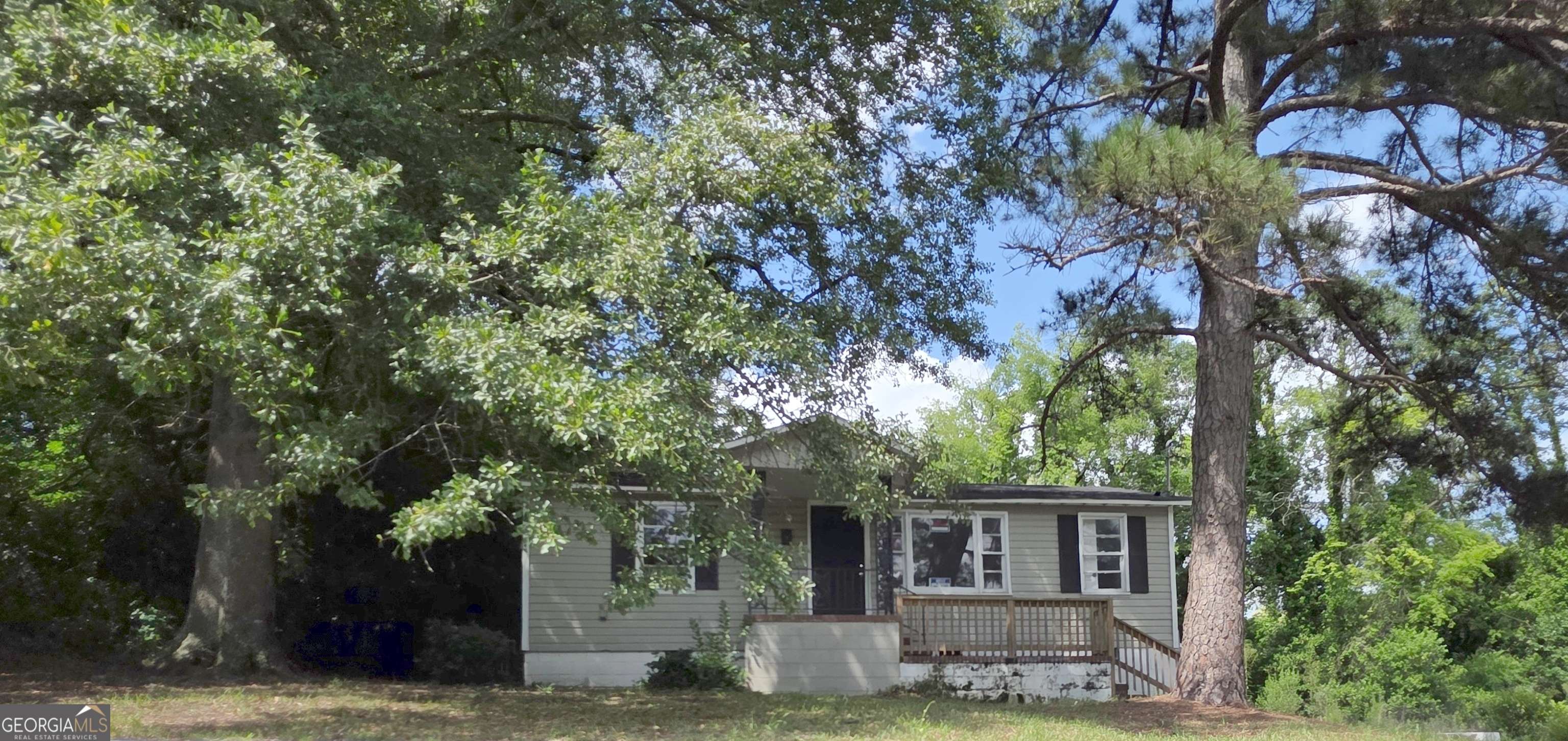 Macon, GA 31201,677 Pebble ST