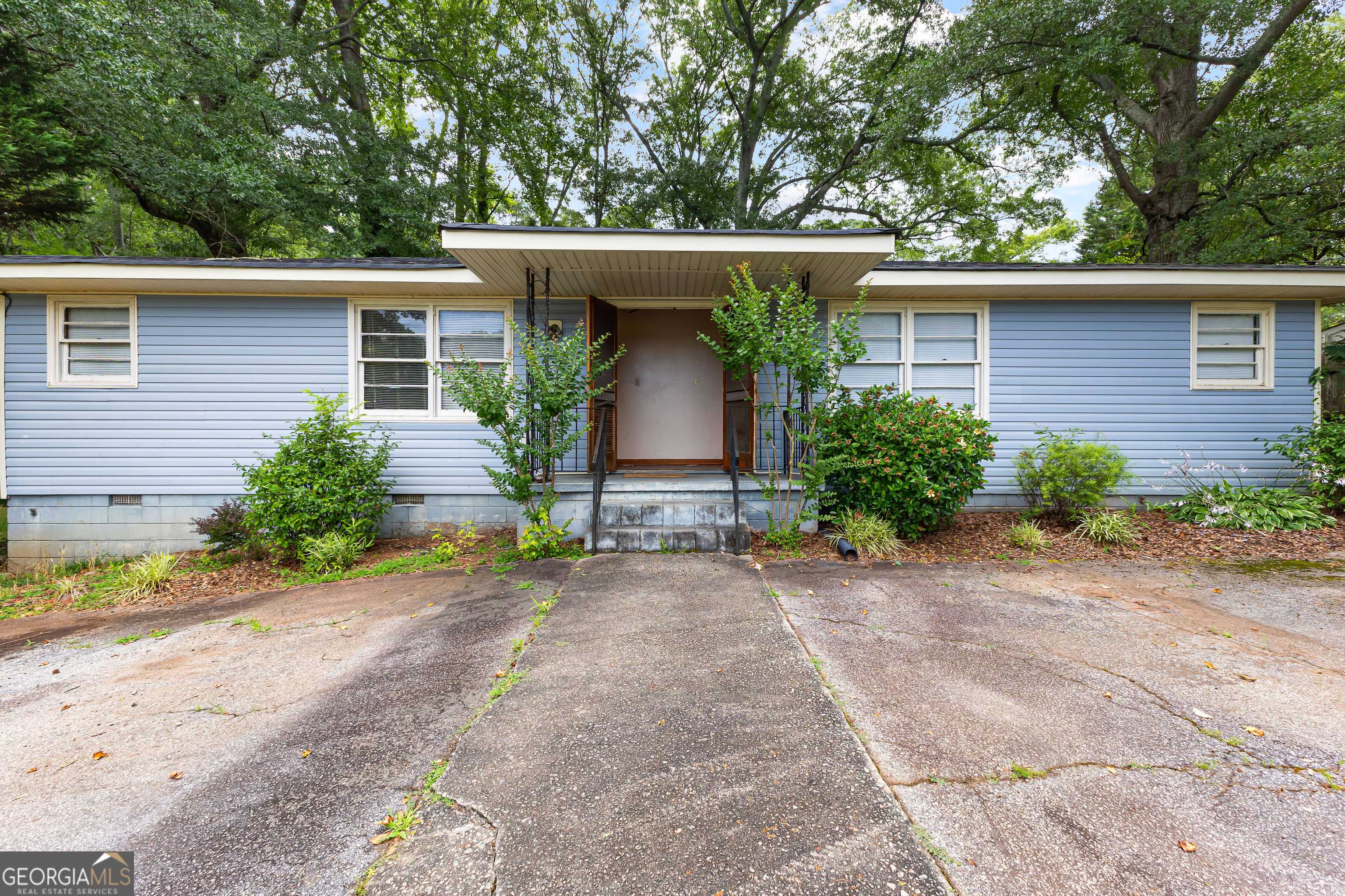 Palmetto, GA 30268,531 Locke ST #UNITS A & B