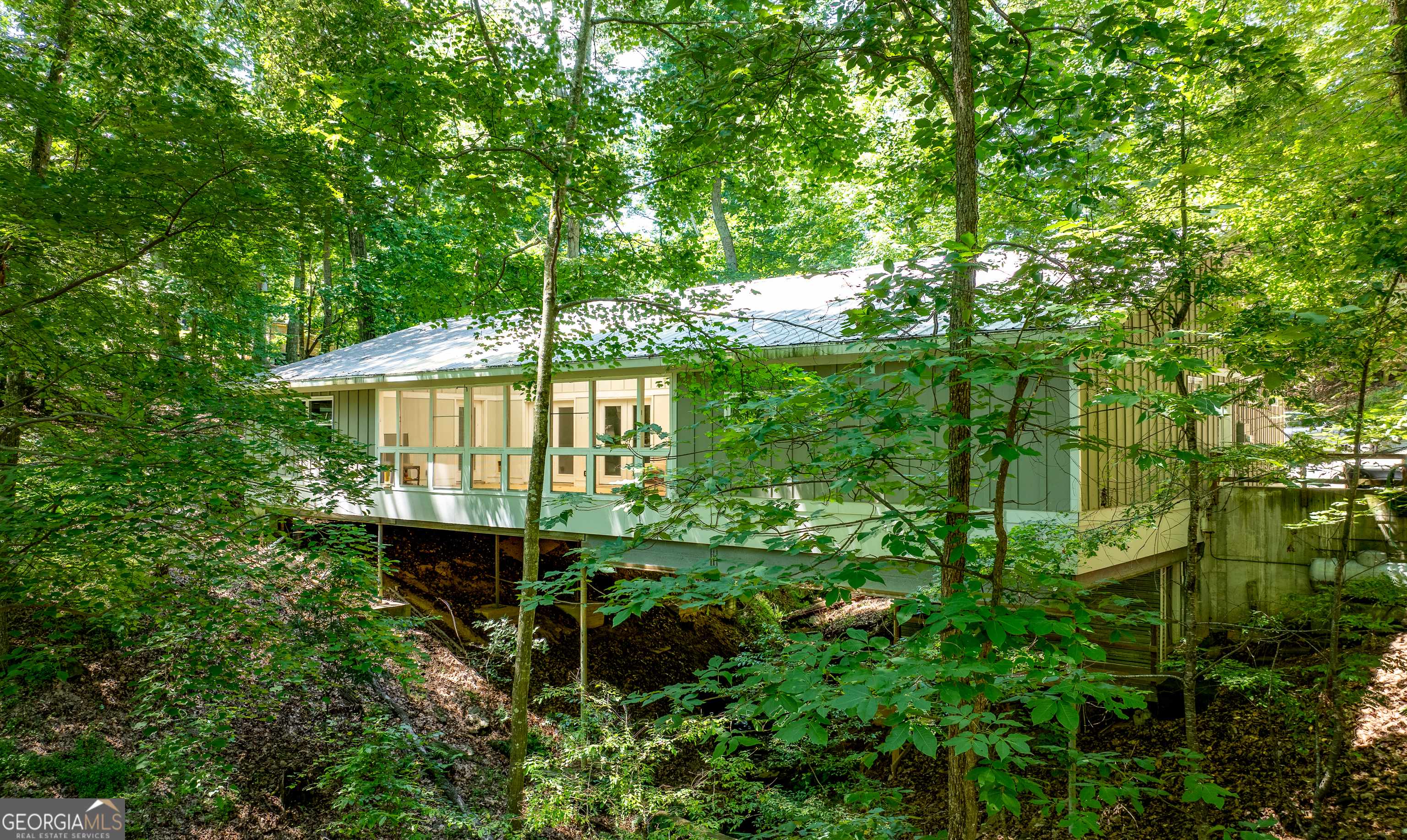 Flowery Branch, GA 30542,6567 Tahiti WAY