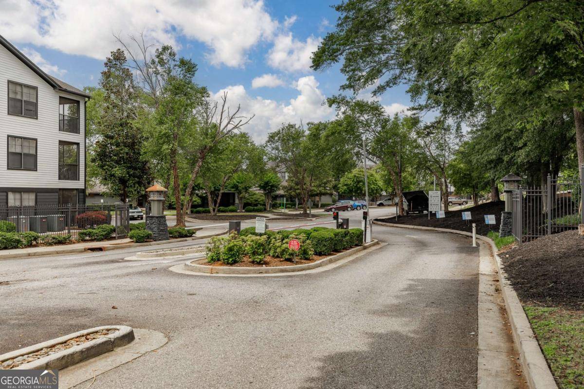 Athens, GA 30601,211 North AVE #1317