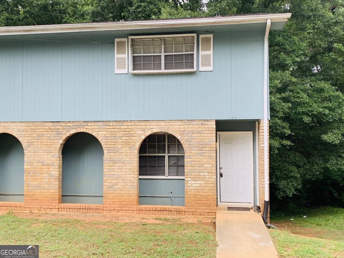 Conyers, GA 30012,1069 Laurel LN NW #B