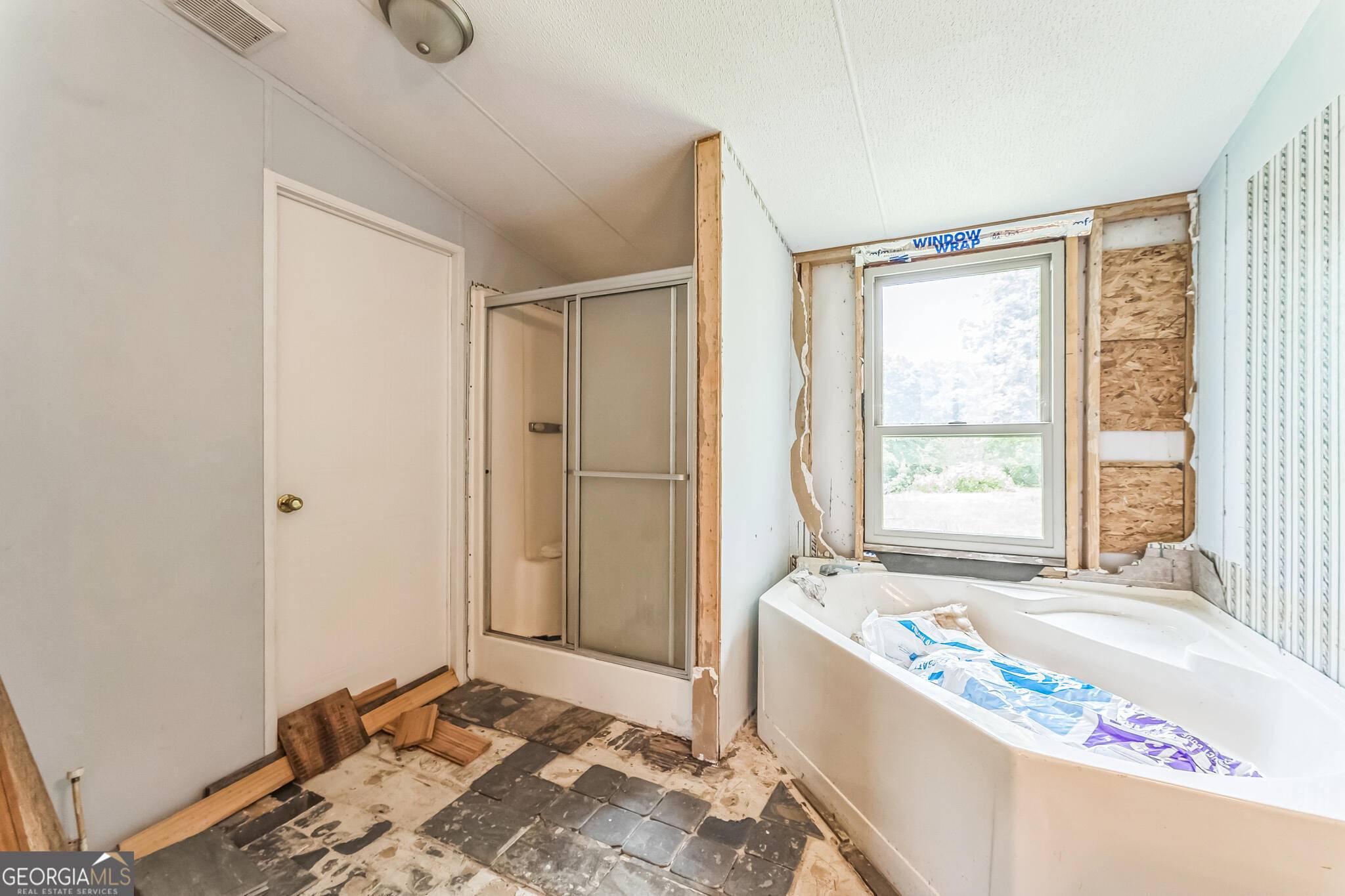 Jackson, GA 30233,8 Riverview RD