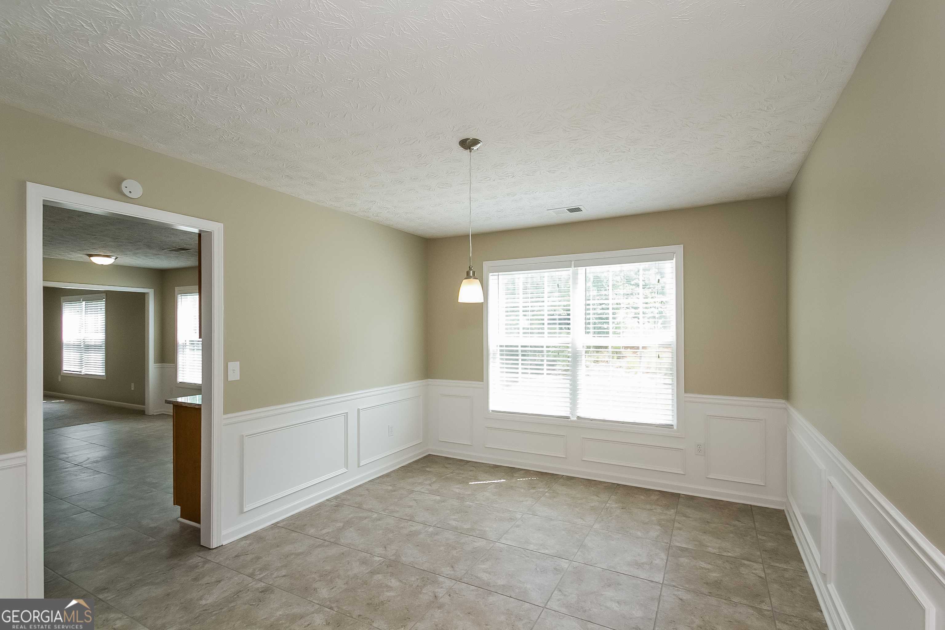Grayson, GA 30017,2216 Swan Lake CT