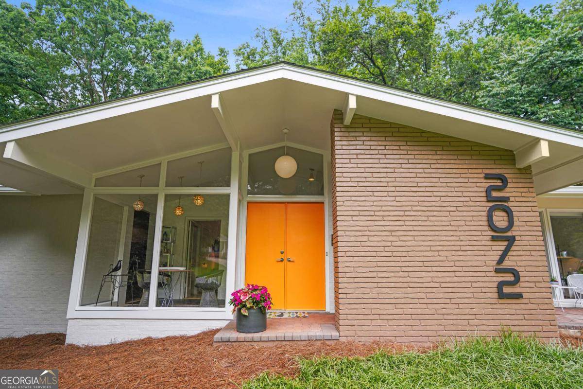 Atlanta, GA 30345,2072 Castleway DR NE