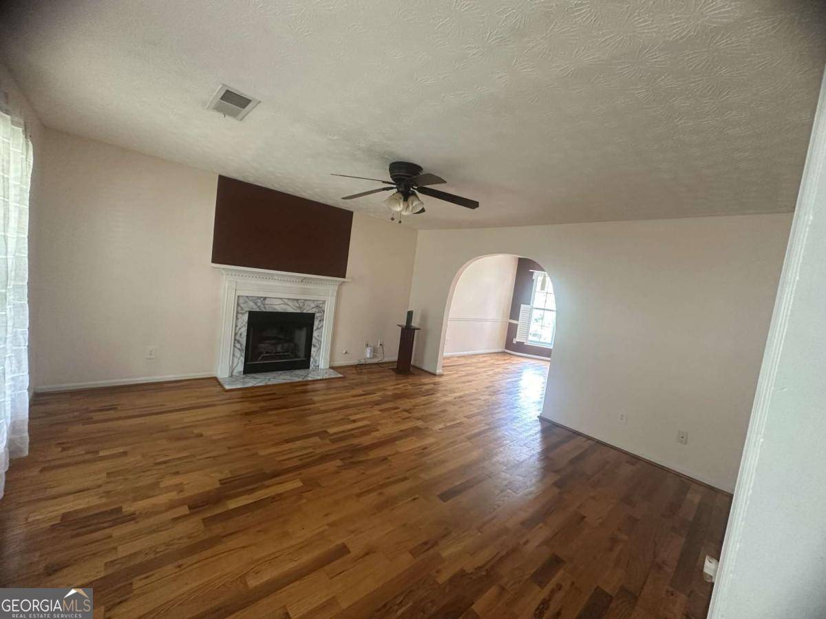 Lawrenceville, GA 30044,2295 EAGLE POINTE CT