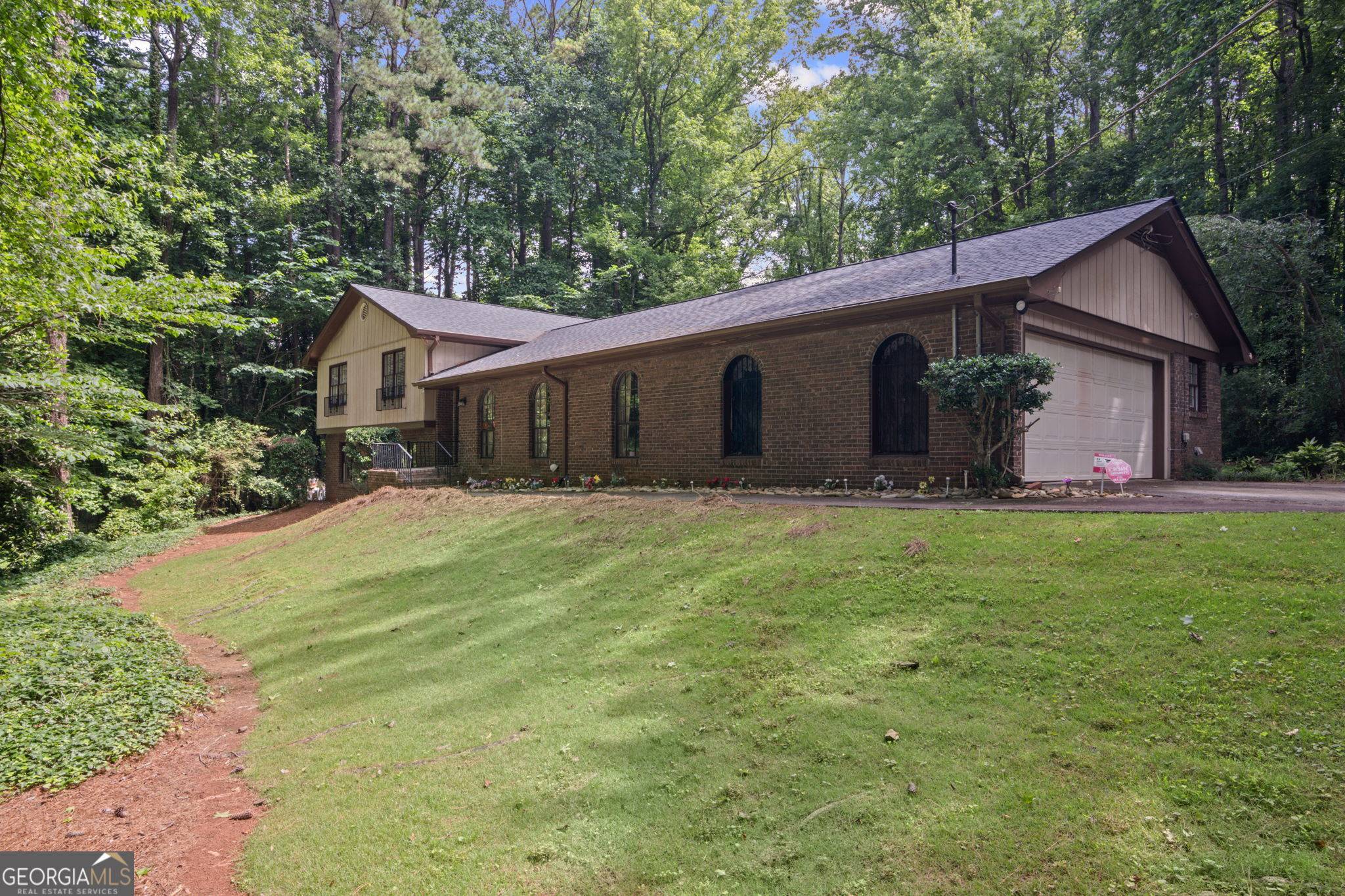 Stone Mountain, GA 30087,5632 Stillwater Court