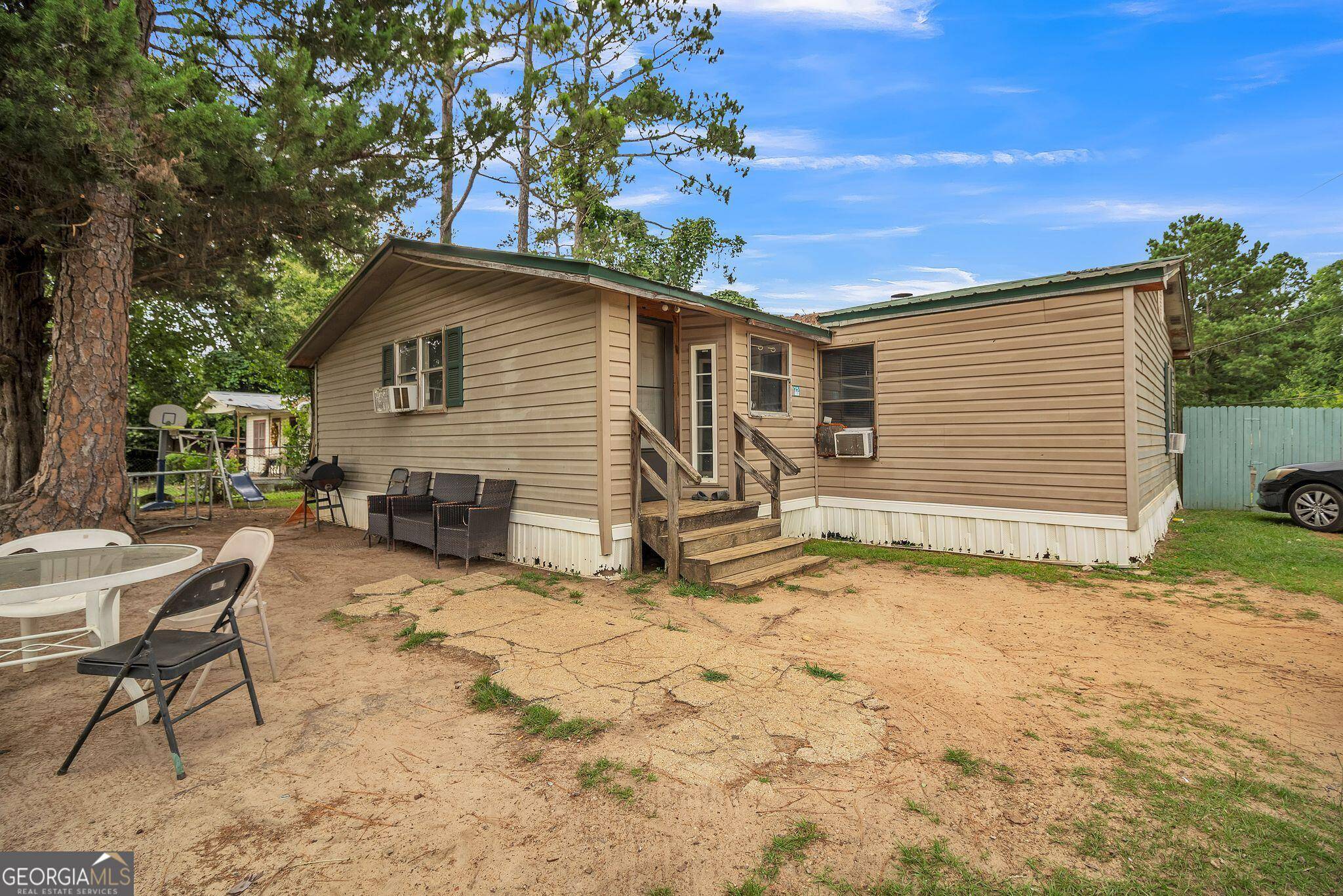 Blakely, GA 39823,9 Dean AVE
