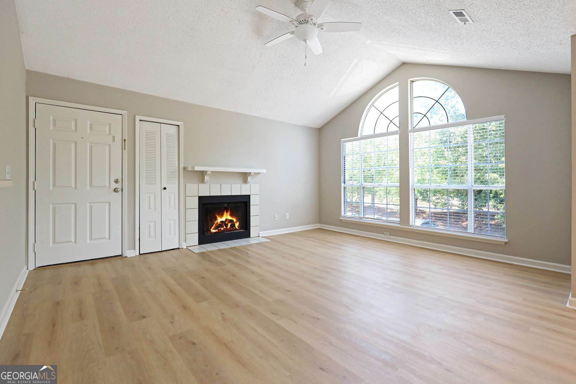 Alpharetta, GA 30022,901 Wentworth CT