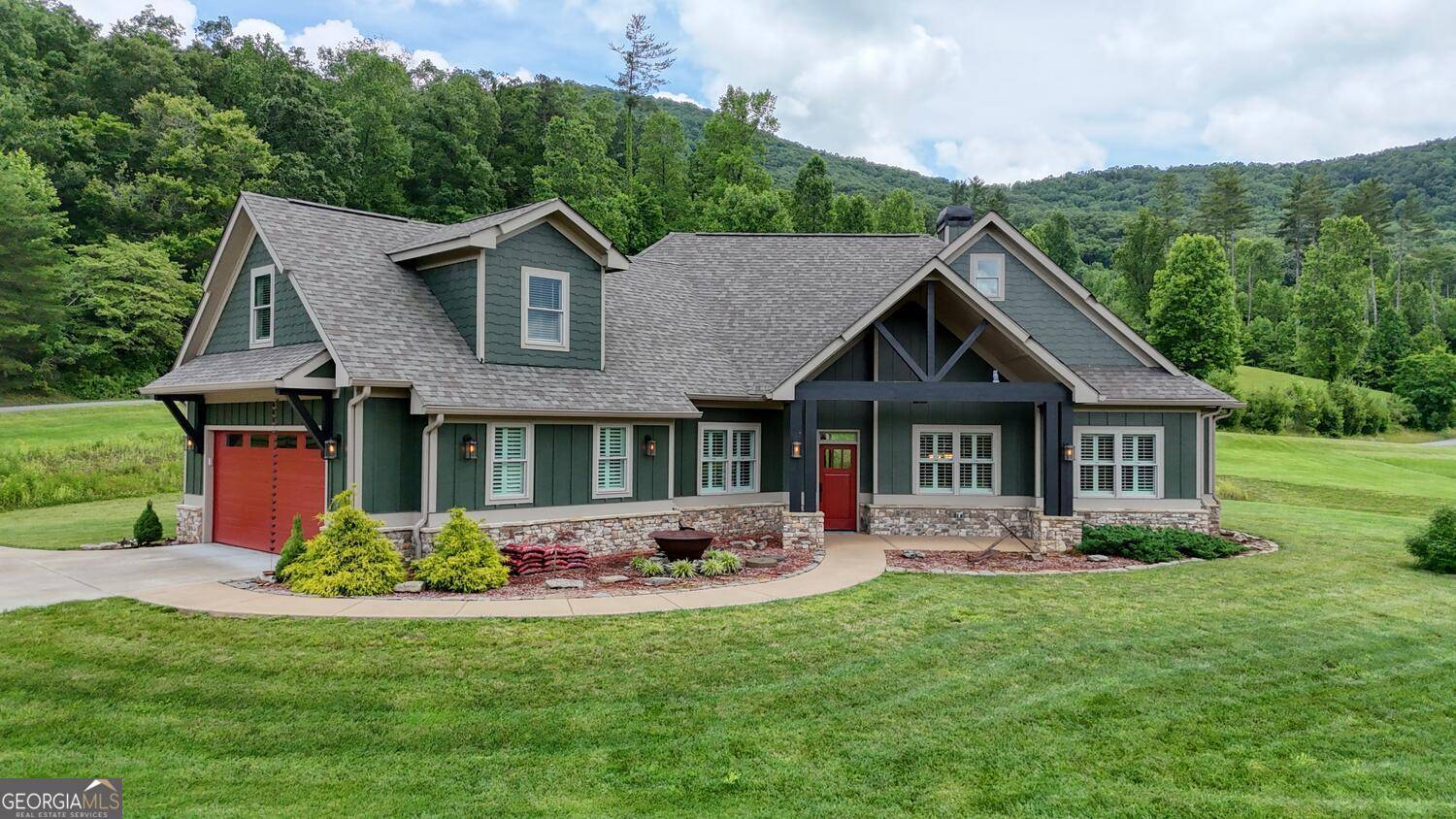 Hiawassee, GA 30546,309 Windy Reed DR