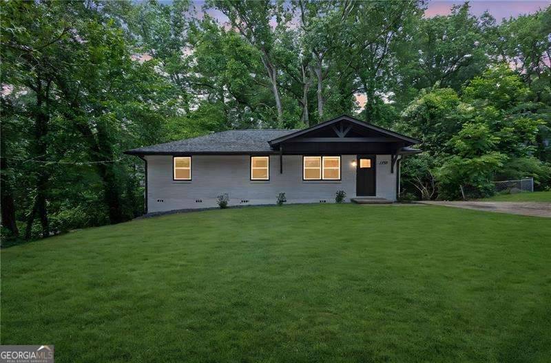 Decatur, GA 30032,1733 Hollyhock TER