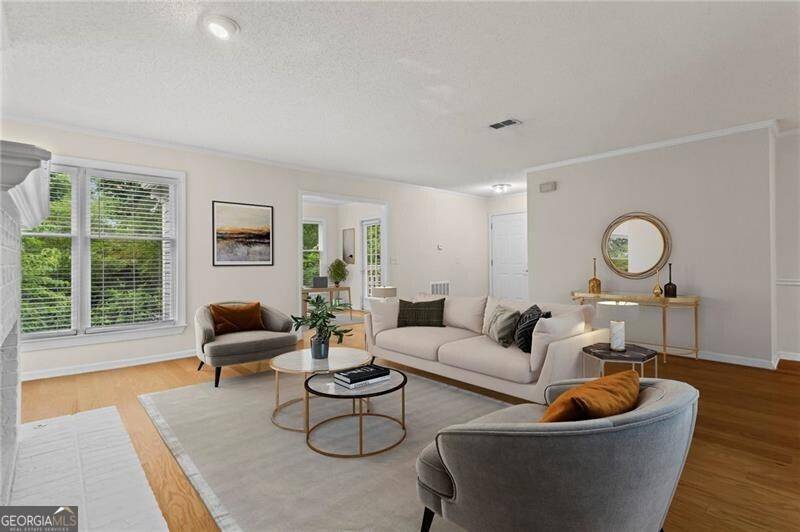 Sandy Springs, GA 30328,111 Abingdon WAY
