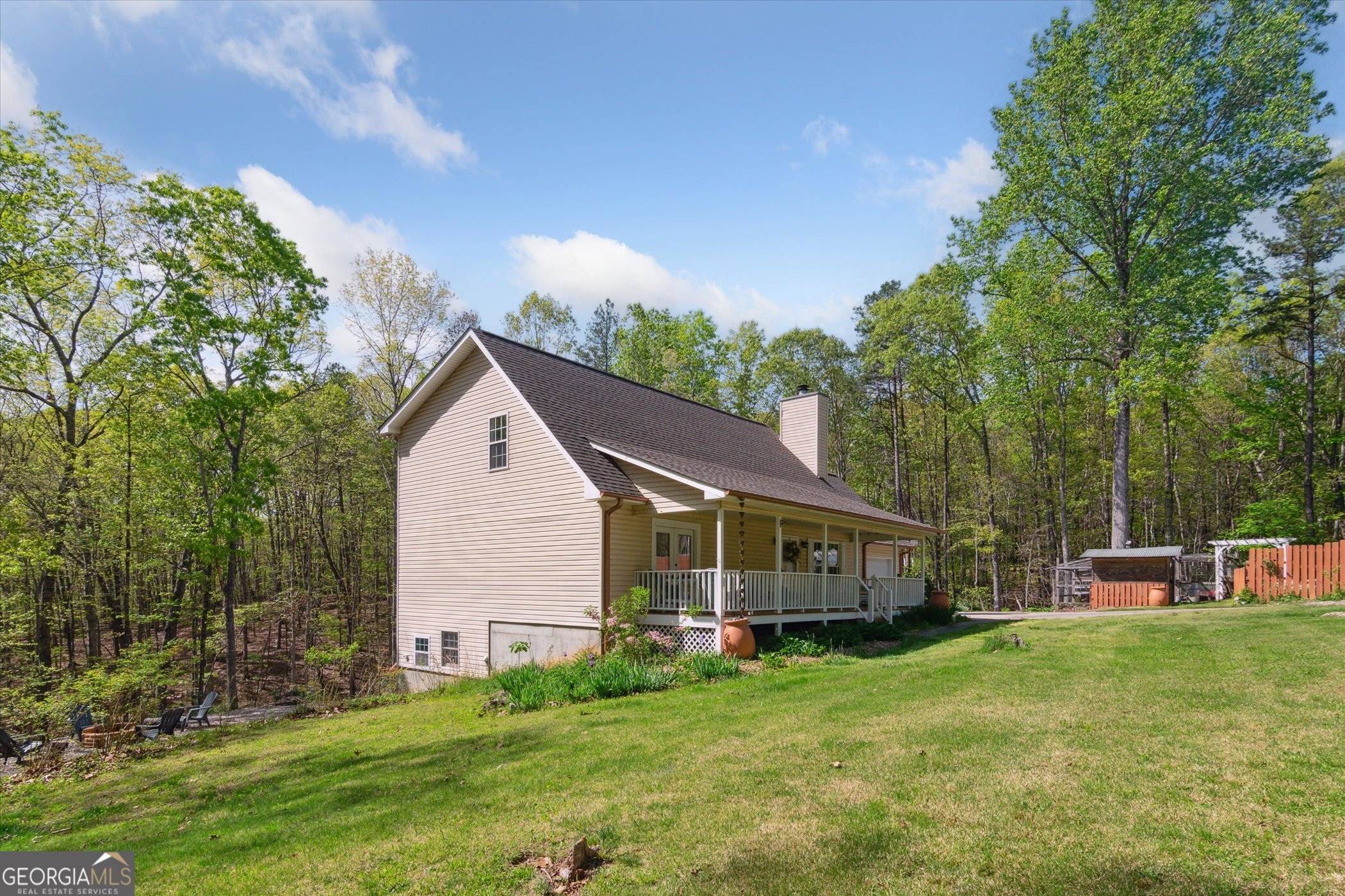 Dahlonega, GA 30533,86 Sleepy Hollow RD