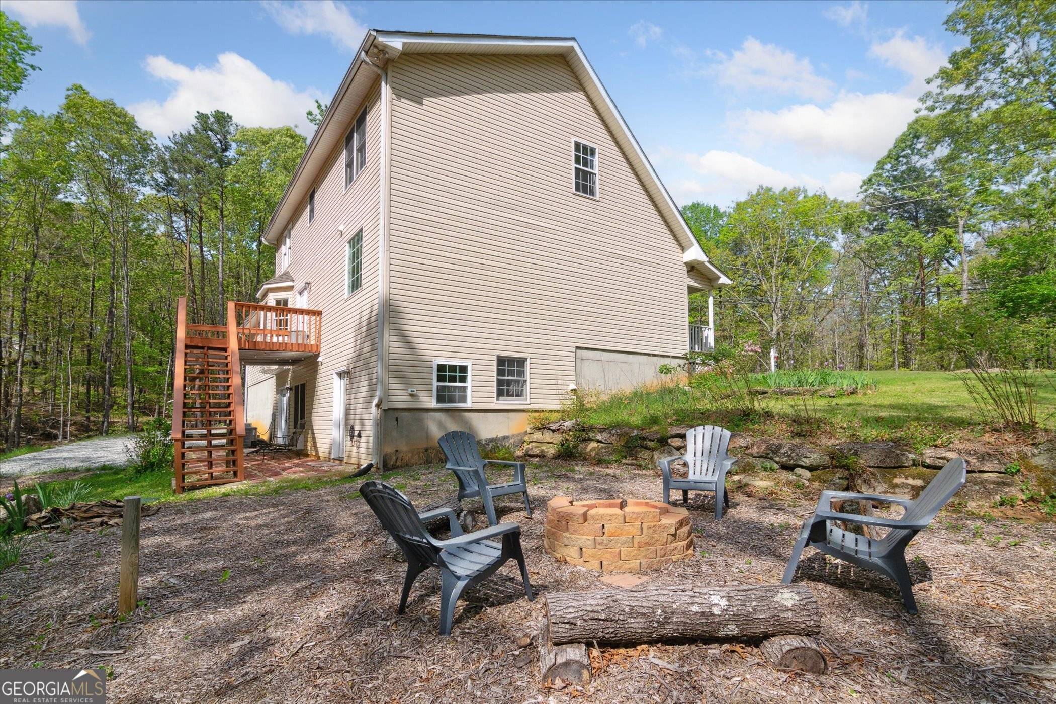 Dahlonega, GA 30533,86 Sleepy Hollow RD