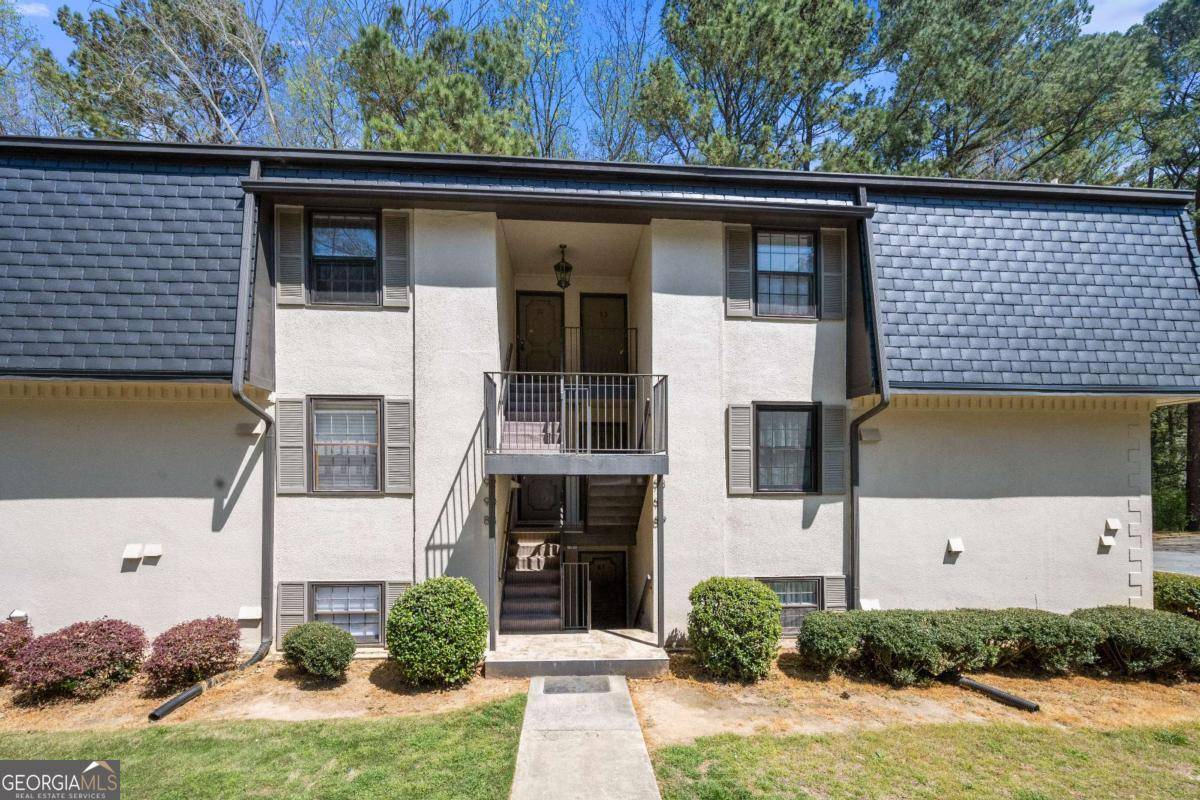 Atlanta, GA 30327,89 De Arc PL NW