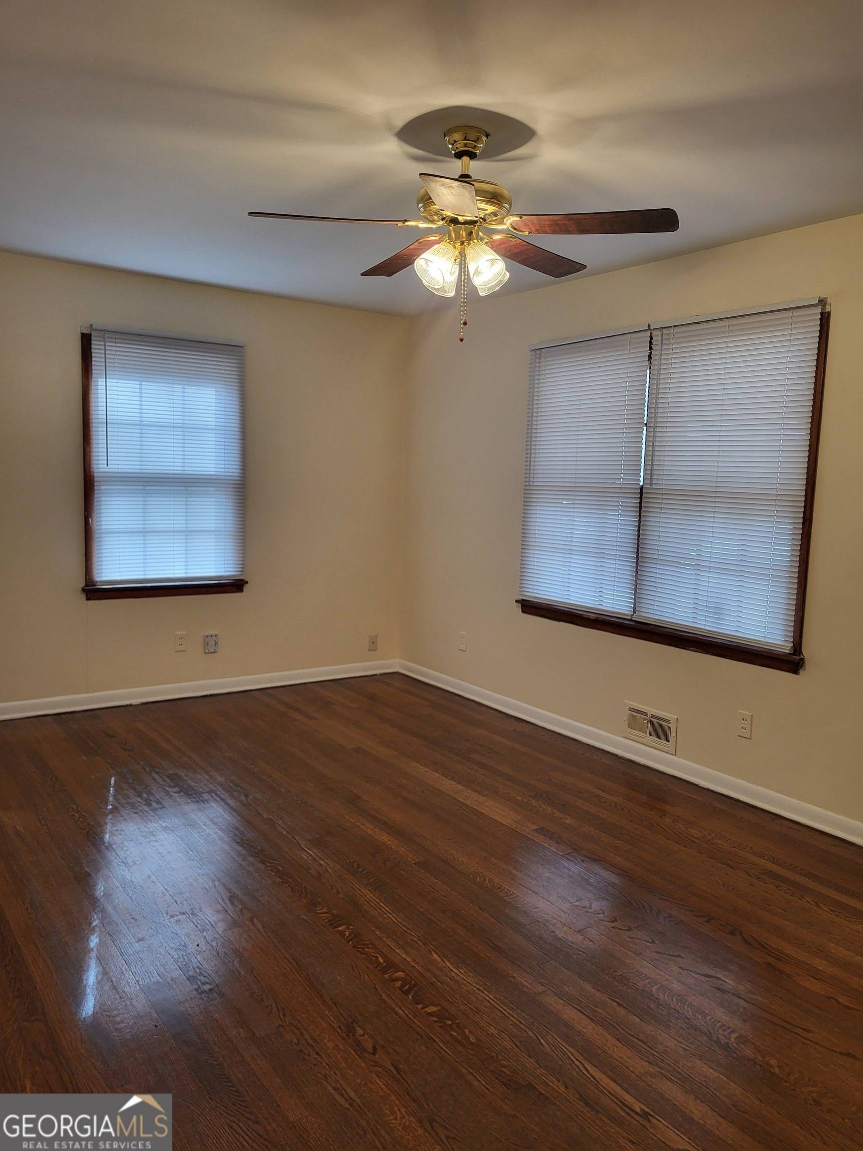 College Park, GA 30337,3270 Elm ST