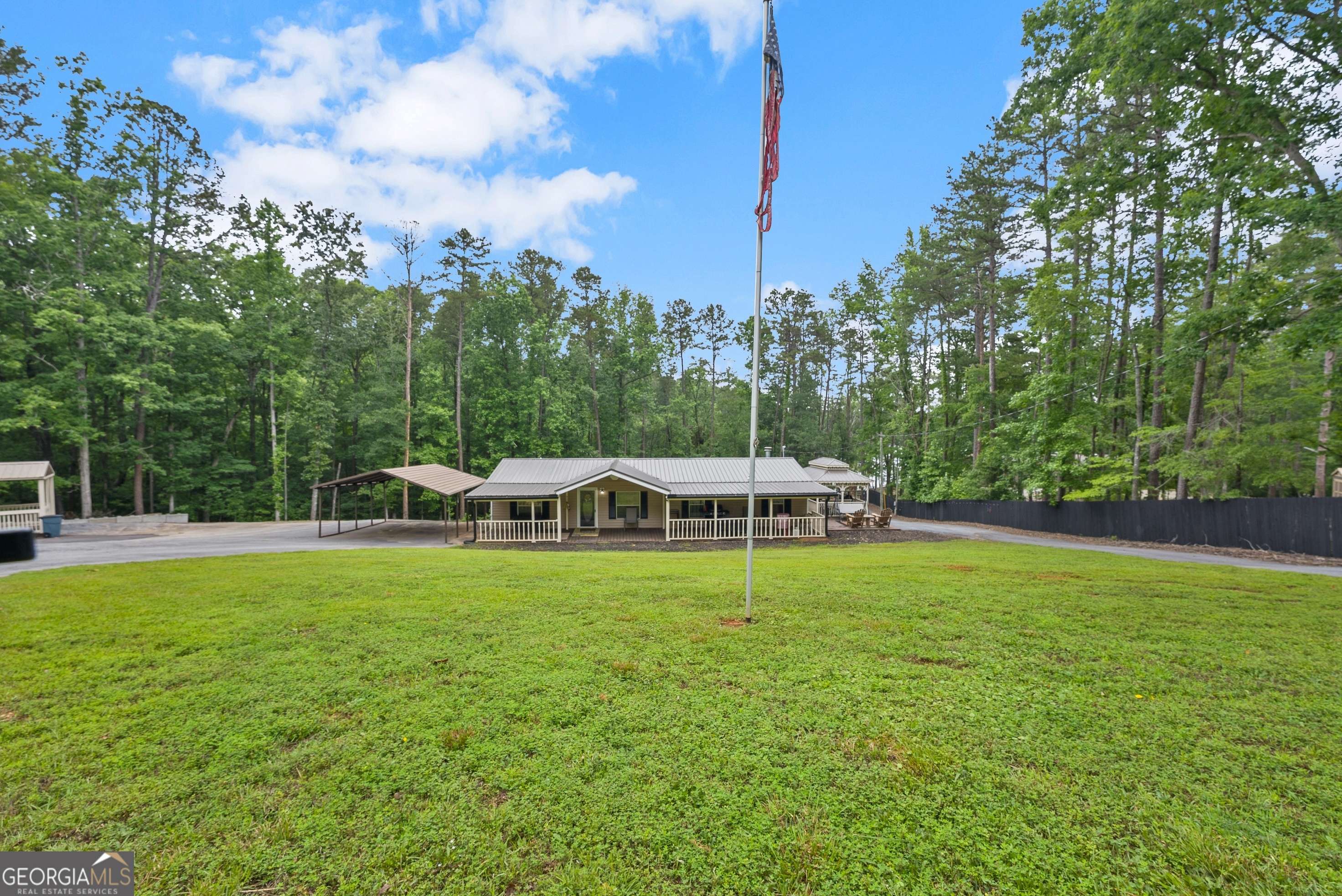 Martin, GA 30557,679 Suttles RD