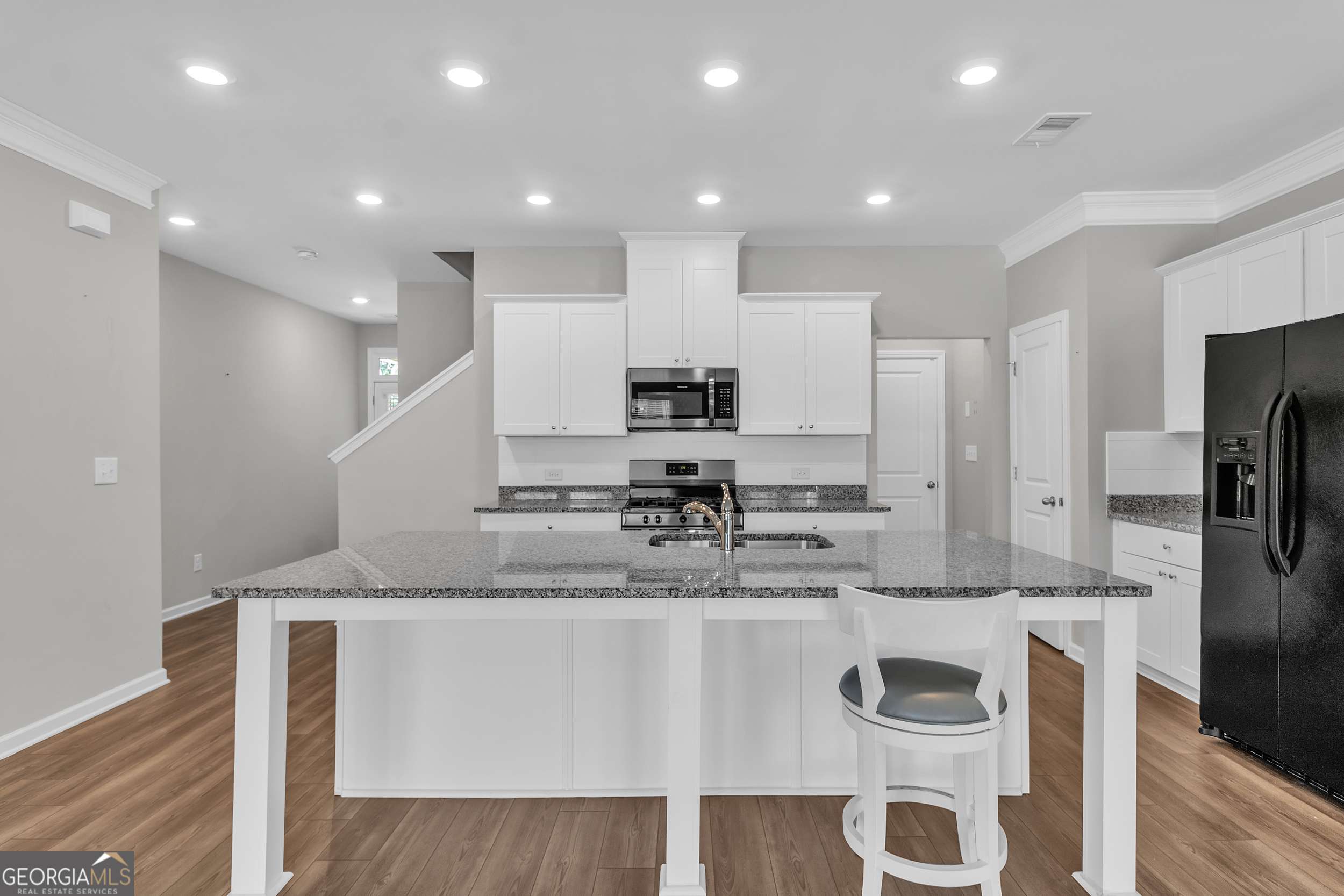 Buford, GA 30518,2060 Lanier Harbor PT