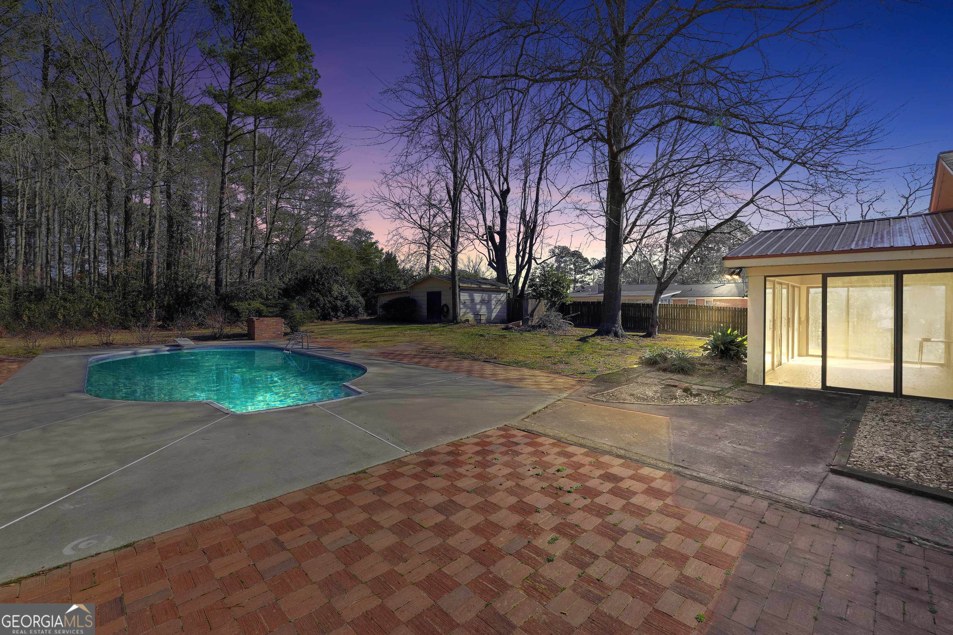 Barnesville, GA 30204,105 Skyline DR