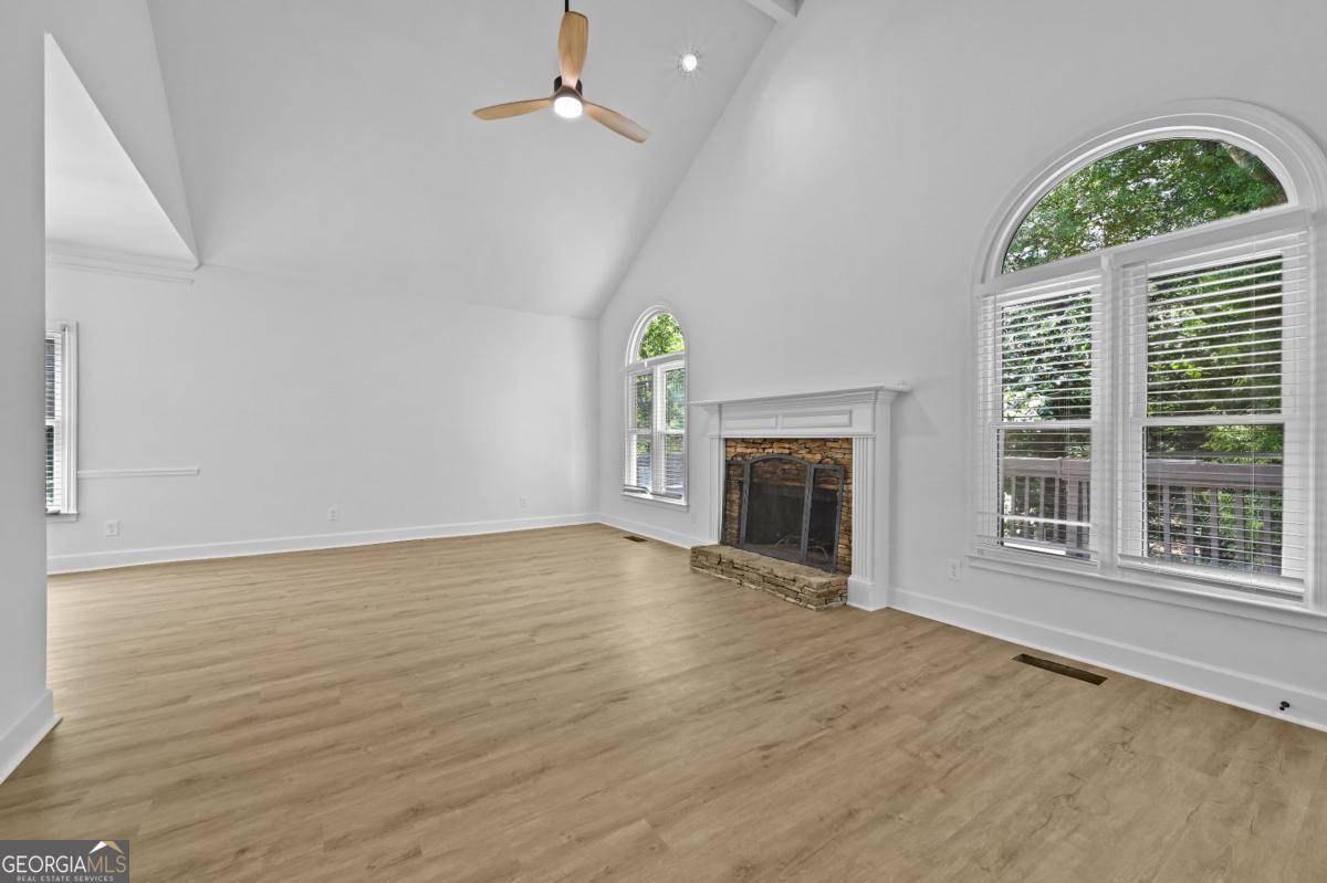 Suwanee, GA 30024,400 Hunt River WAY