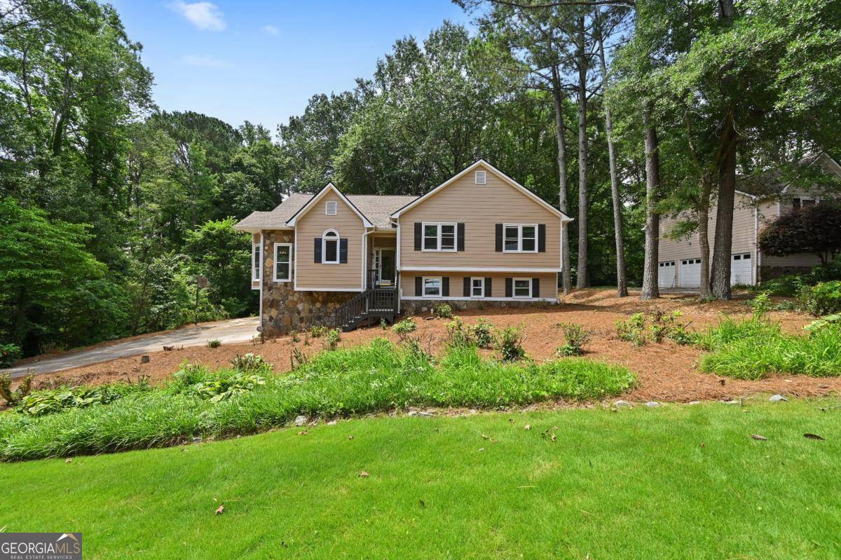 Suwanee, GA 30024,400 Hunt River WAY