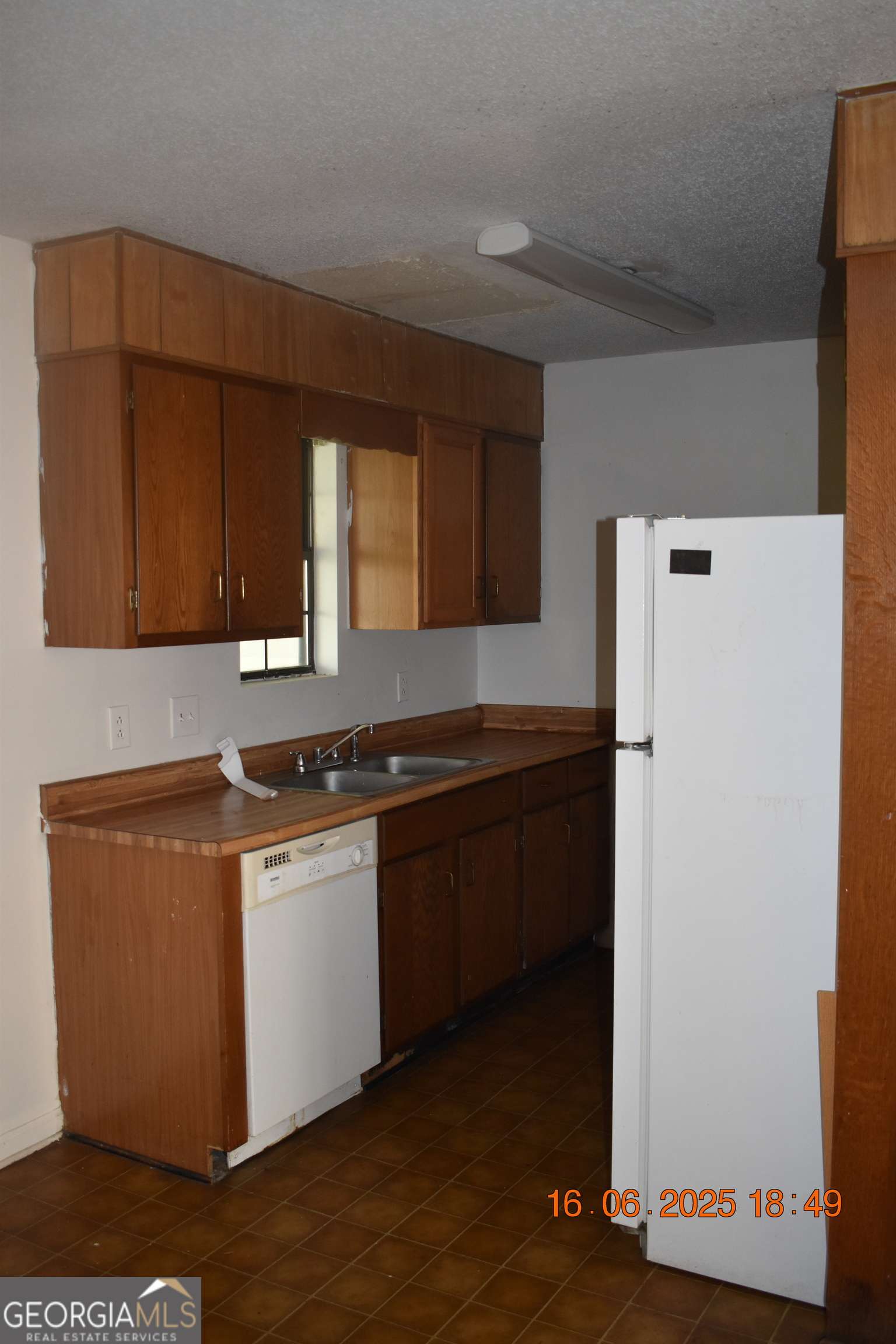 Macon, GA 31204,4934 Log Cabin DR
