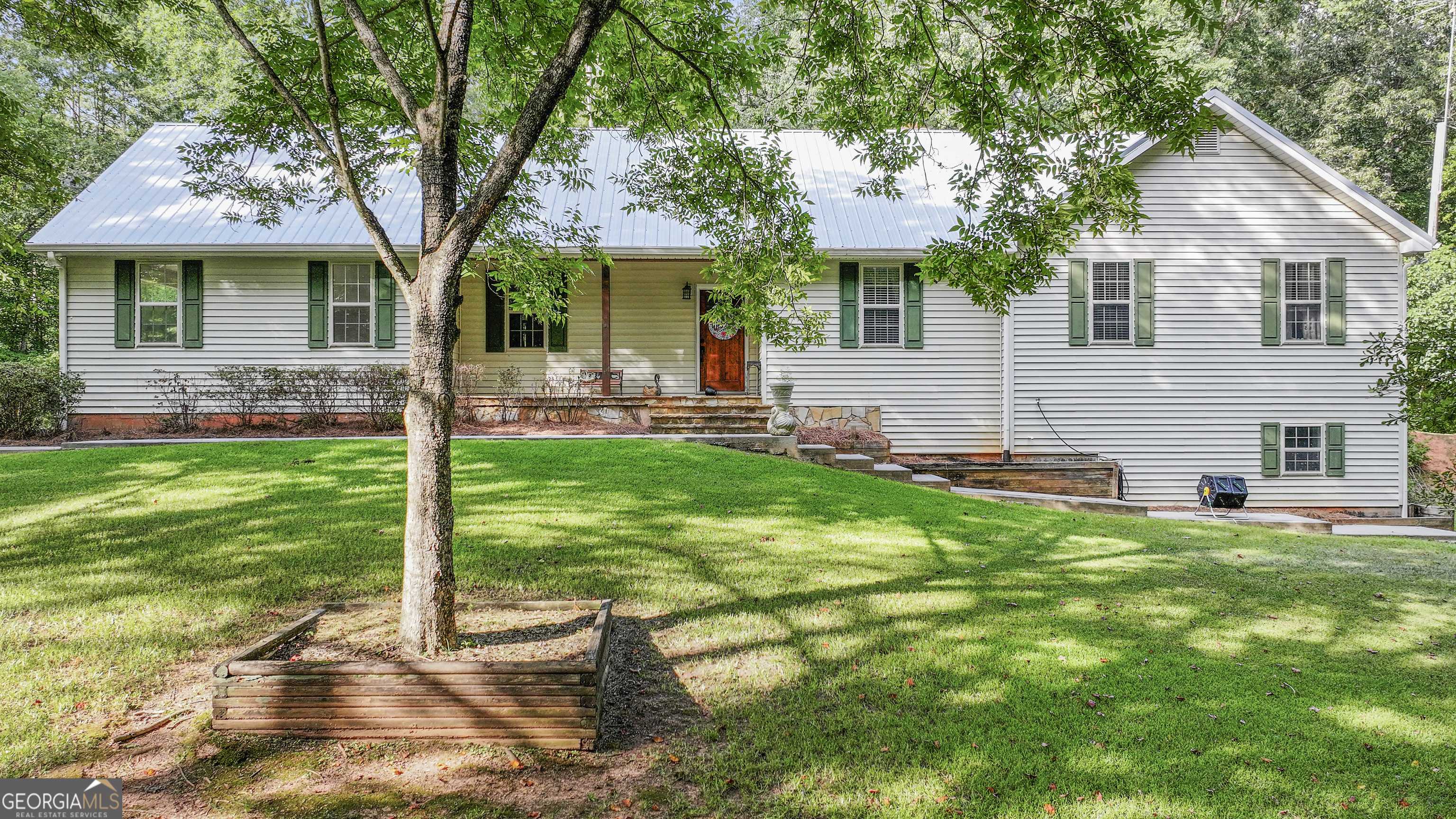 Nicholson, GA 30565,1233 Staplers Bridge RD