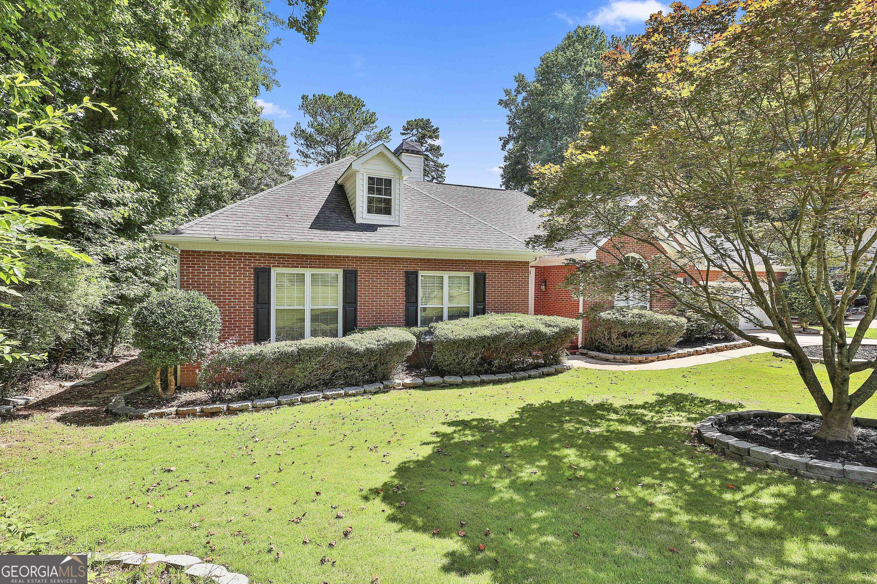 Newnan, GA 30265,63 Clubview DR