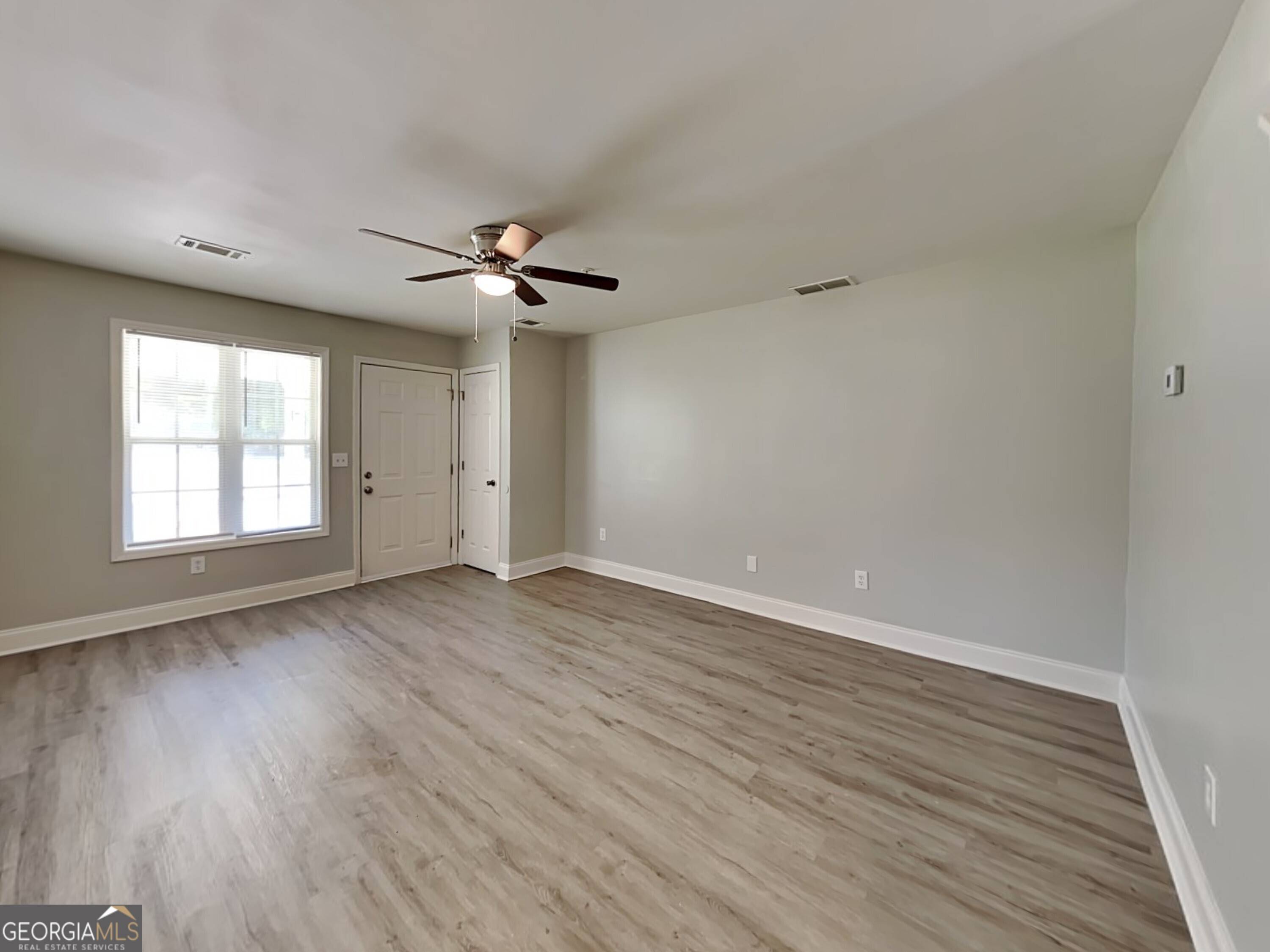 Conyers, GA 30012,1236 Pinedale CIR NW