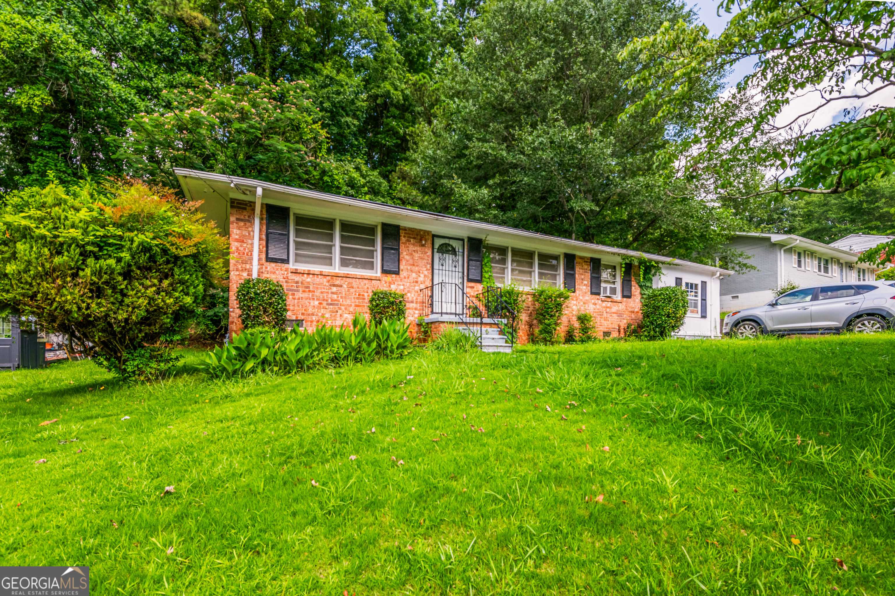 Atlanta, GA 30331,379 Utoy CIR SW