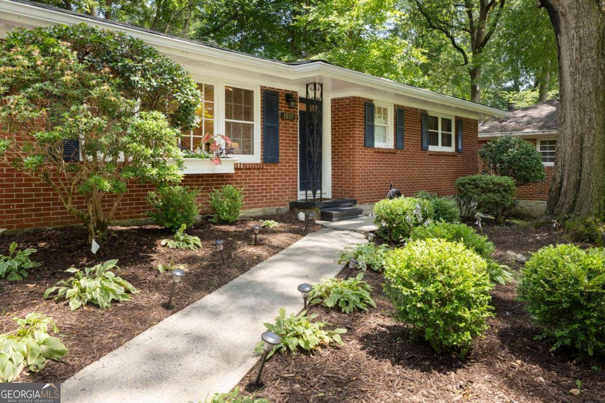 Atlanta, GA 30329,1597 Fama DR NE
