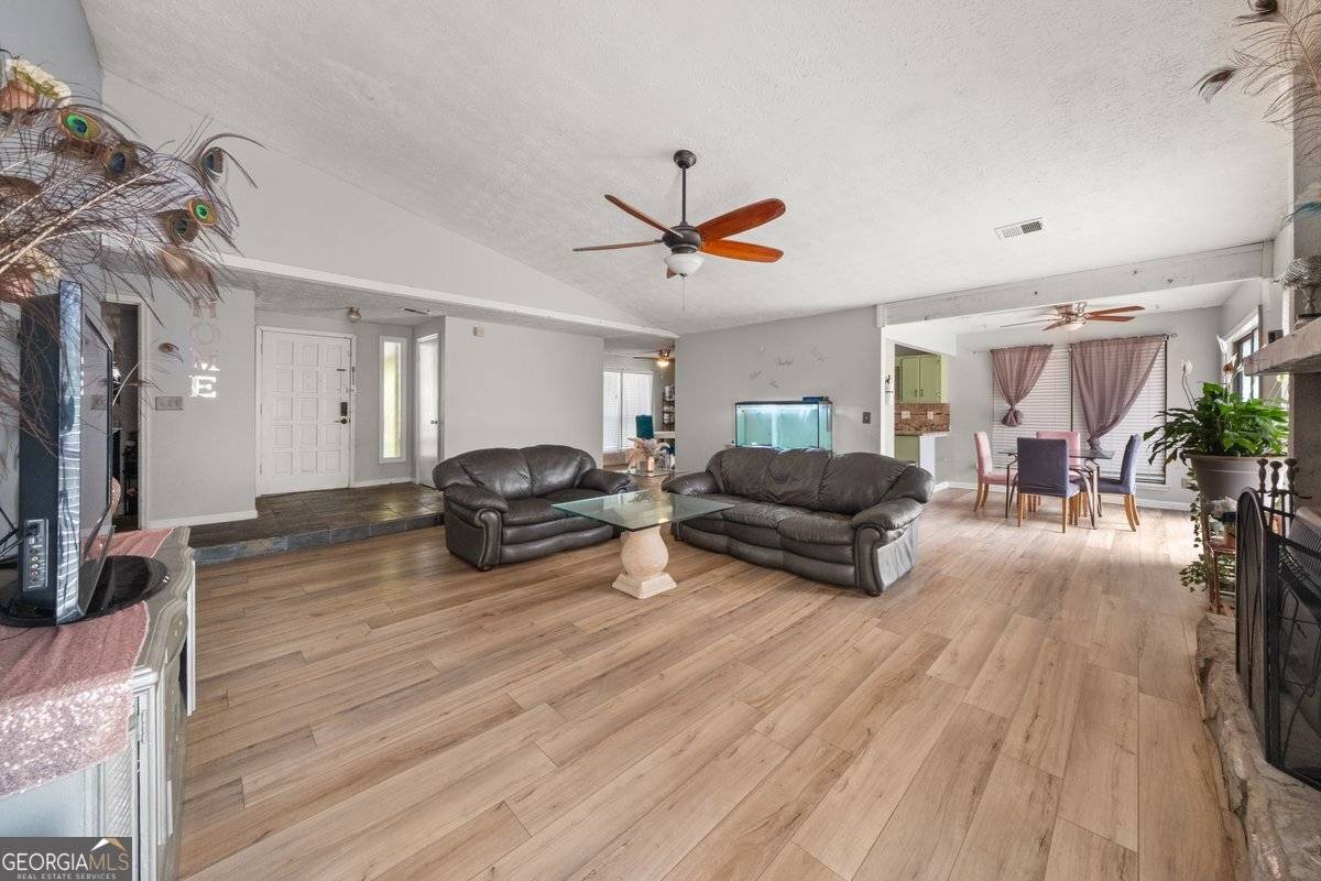 Lilburn, GA 30047,5016 Comanche CT NW