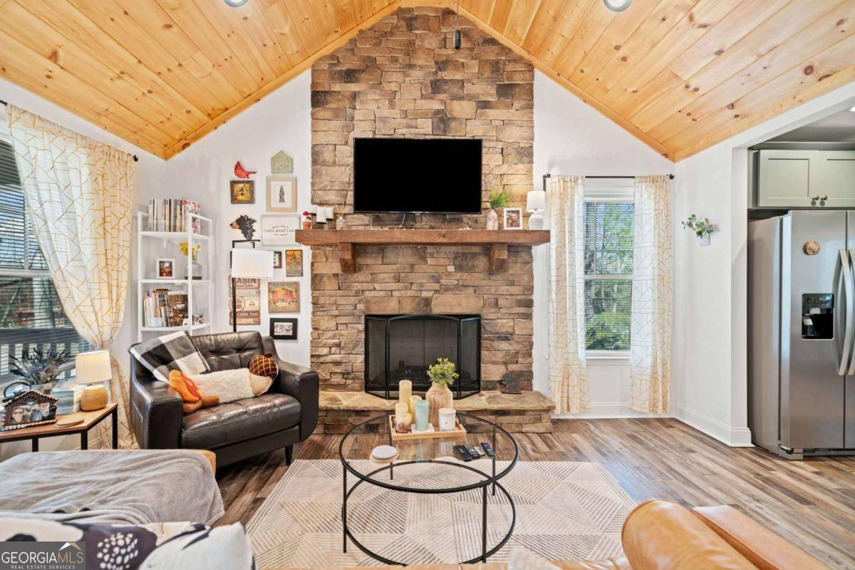 Ellijay, GA 30540,159 Seneca WAY
