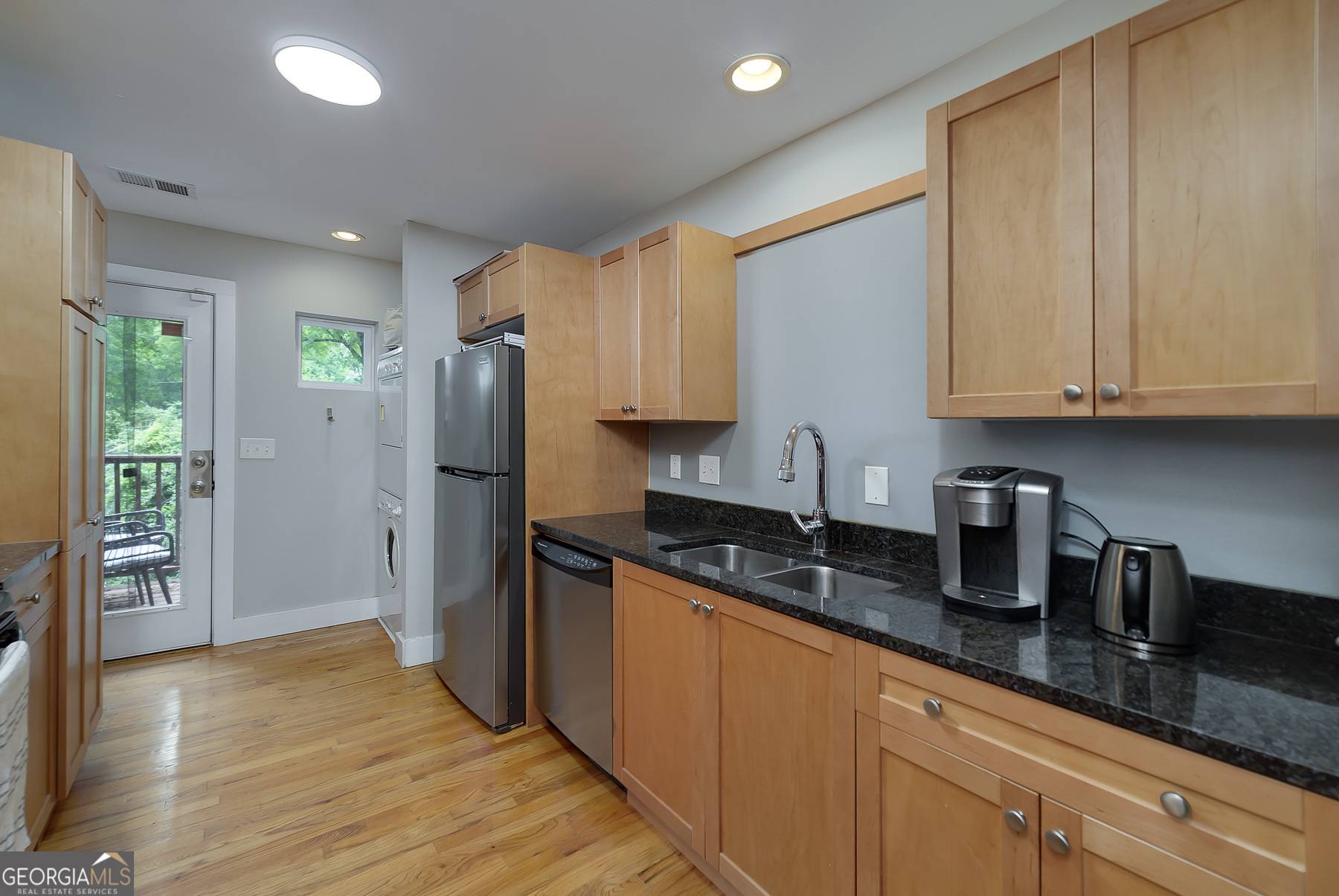 Atlanta, GA 30317,2023 Oakview RD SE #226