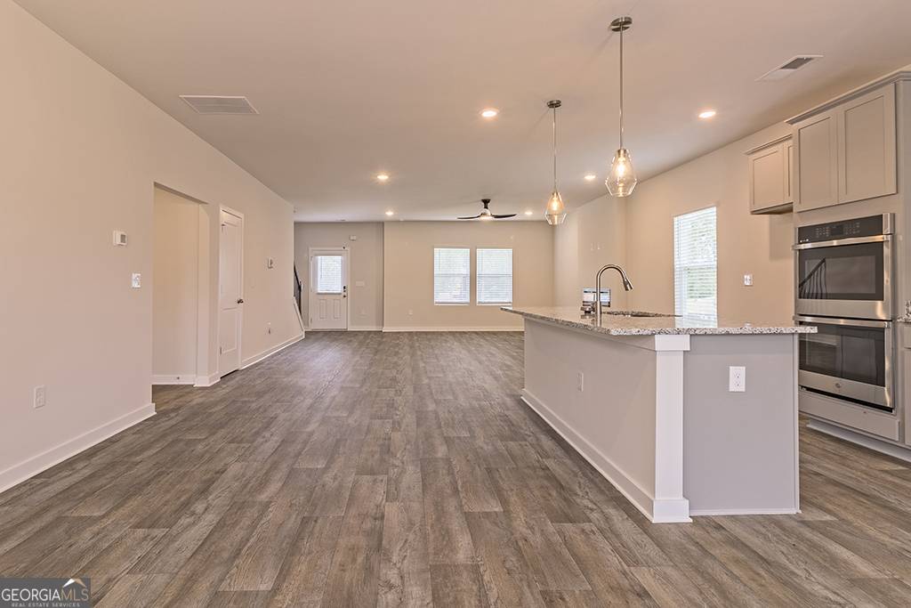 Jackson, GA 30233,131 Post Oak Dr WAY #207