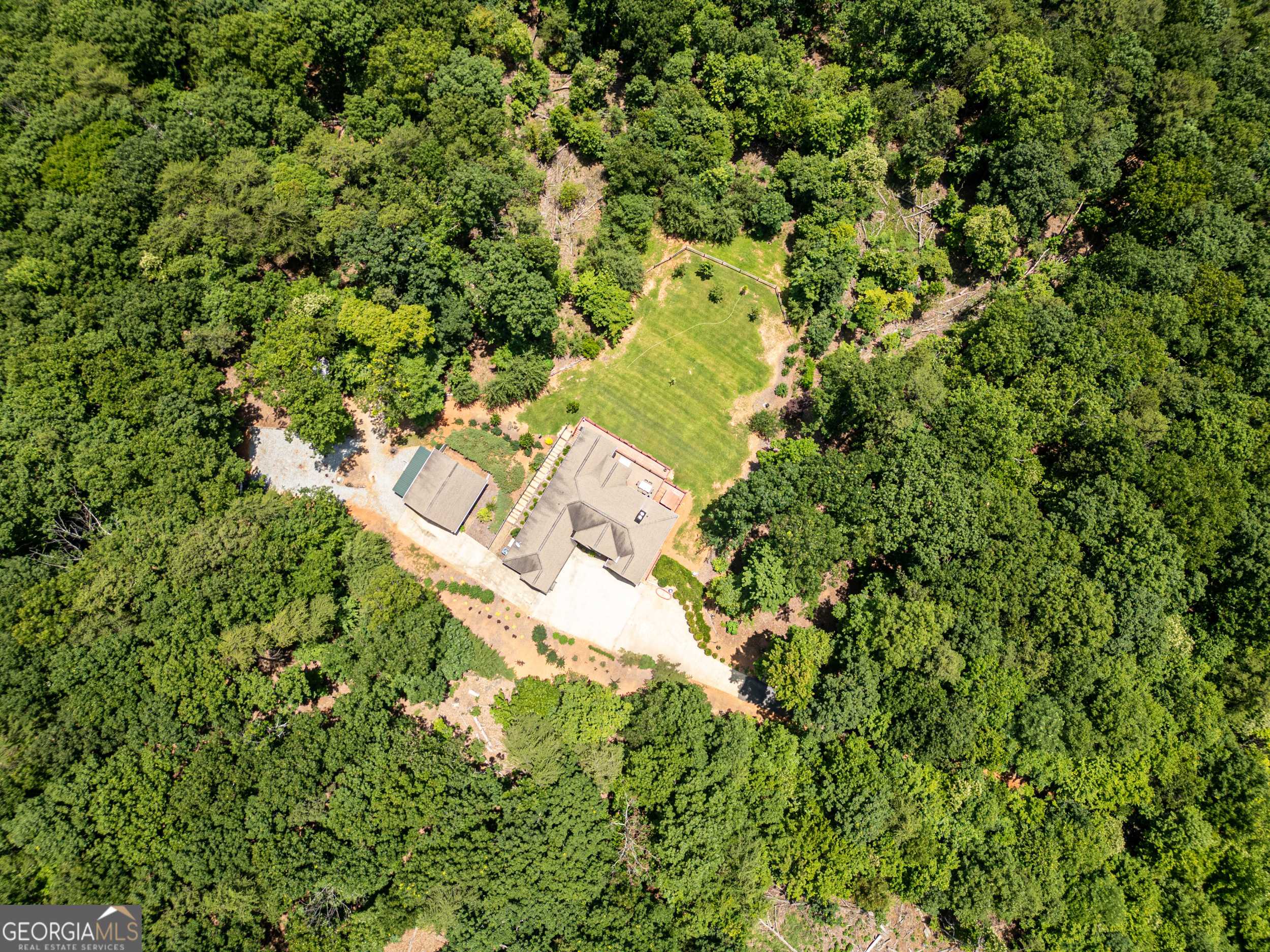 Cleveland, GA 30528,865 Laurel Ridge RD